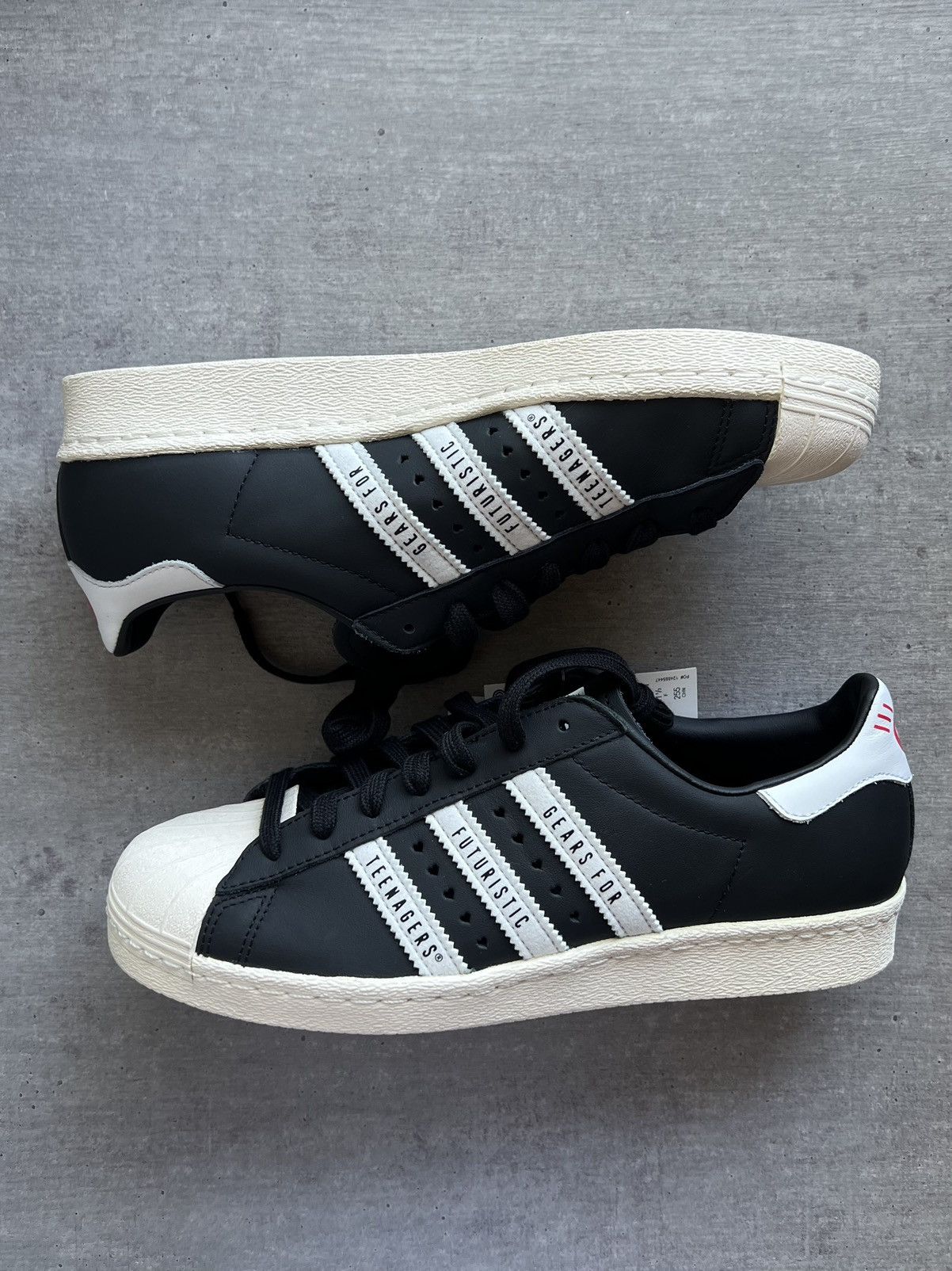 Adidas Human Made Superstar Size US 8 / EU 41 - 2 Thumbnail