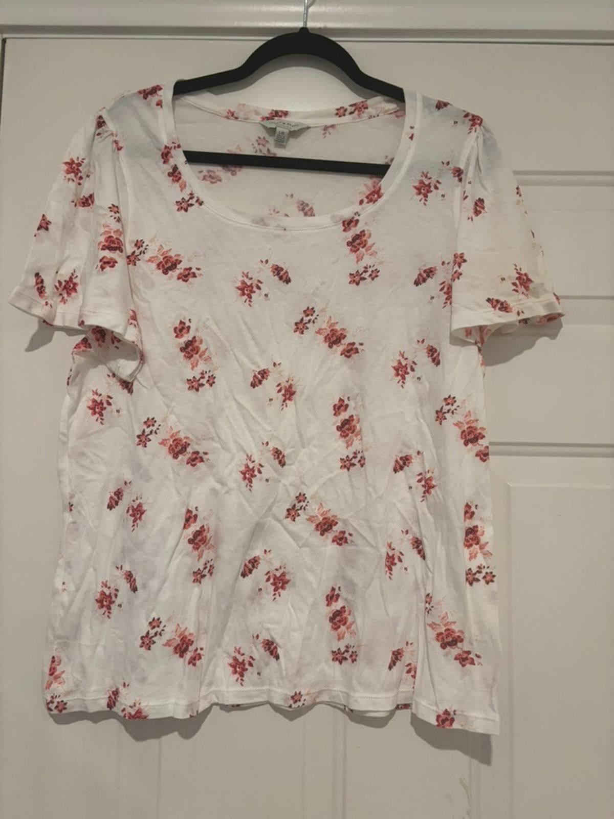 Lucky Brand Womens sz L white floral Lucky Brand short sleeve shirt #576 Size L / US 10 / IT 46 - 1 Thumbnail