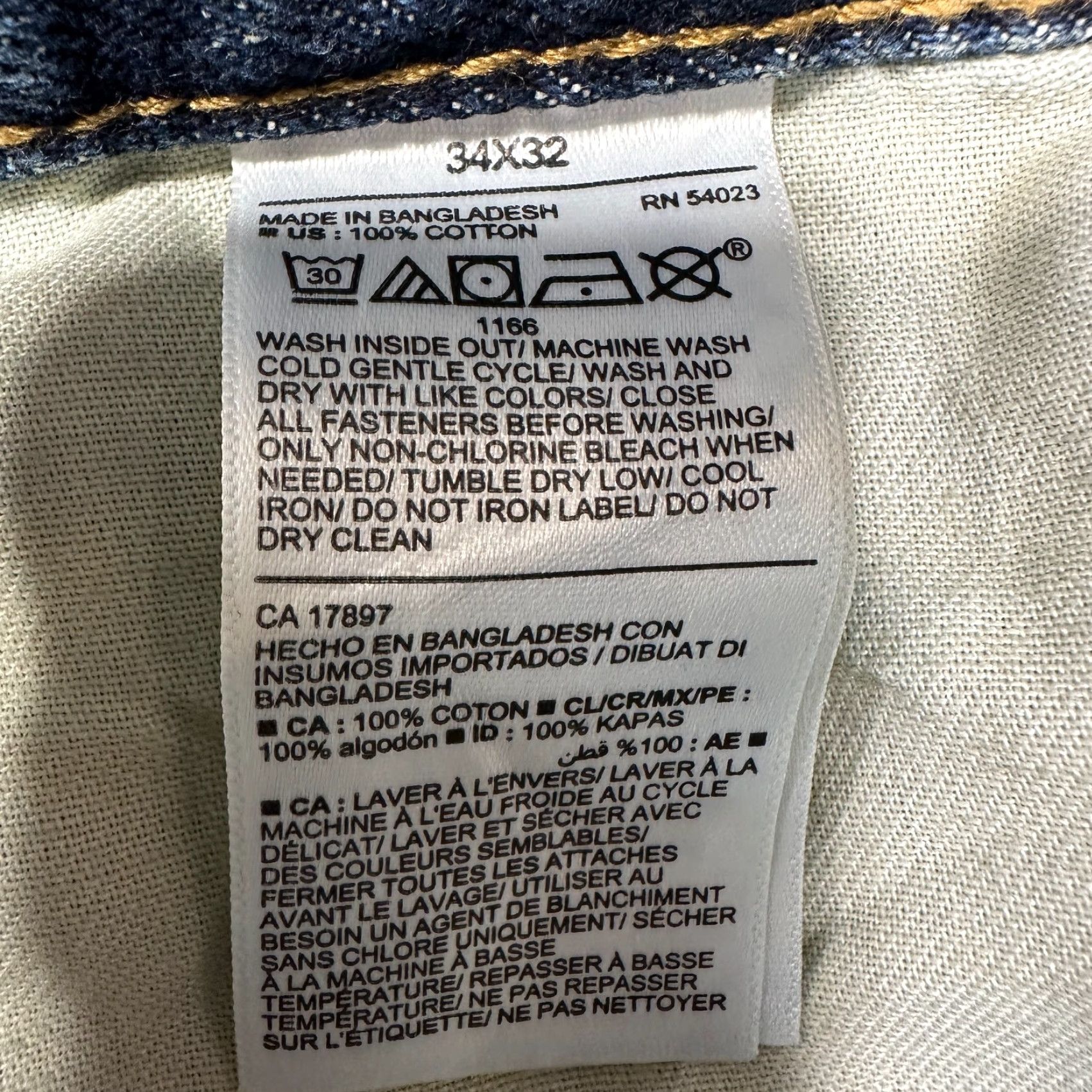Old Navy Old Navy Jeans Mens 34 Straight Taper Cotton Pockets Distressed Holes NEW Size US 34 / EU 50 - 7 Thumbnail