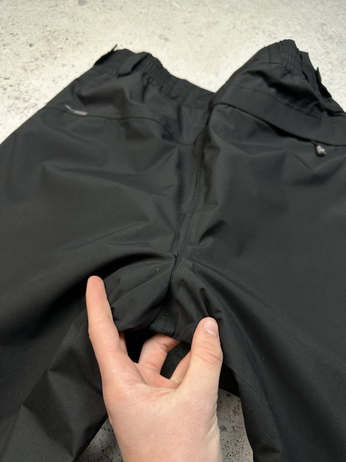 Helly Hansen Vintage Helly Hansen Multi-pocket Cargo Ski Pants Men New Size US 36 / EU 52 - 15 Thumbnail