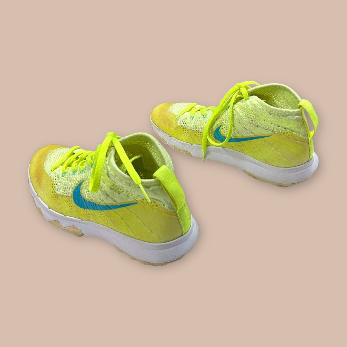 Nike Nike Flyknit Chukka Spikeless Golf Shoes Size US 6 / EU 39 - 3 Thumbnail