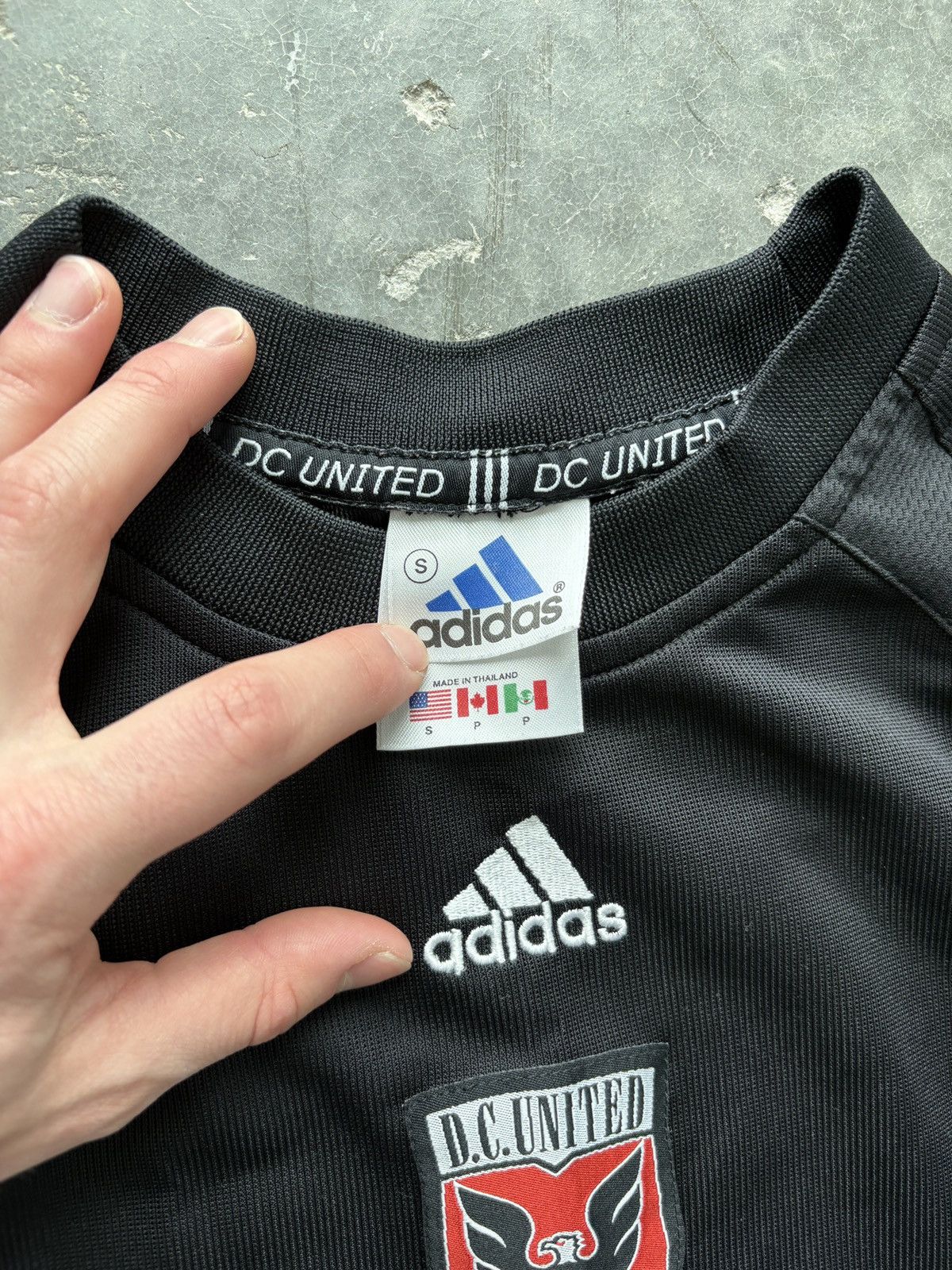 Adidas Vintage Y2K Adidas DC United Jersey Size US S / EU 44-46 / 1 - 6 Thumbnail