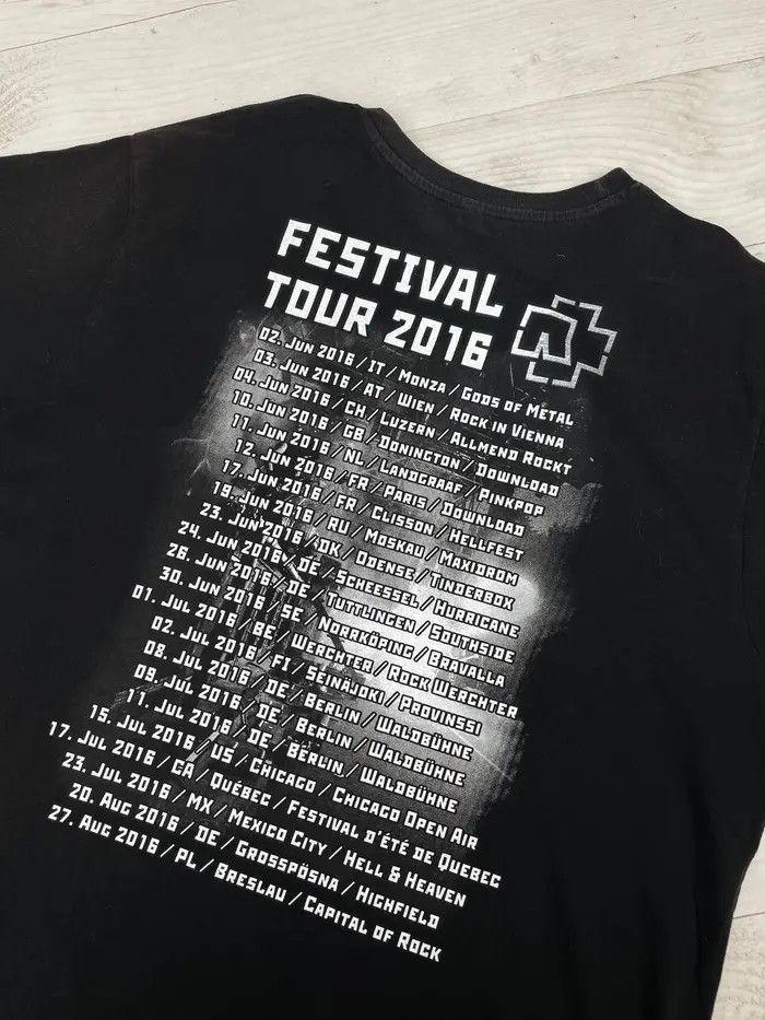 Vintage Vintage Rammstein Festival Tour 2016 T-Shirt Rock Band Y2K Size US XL / EU 56 / 4 - 6 Thumbnail
