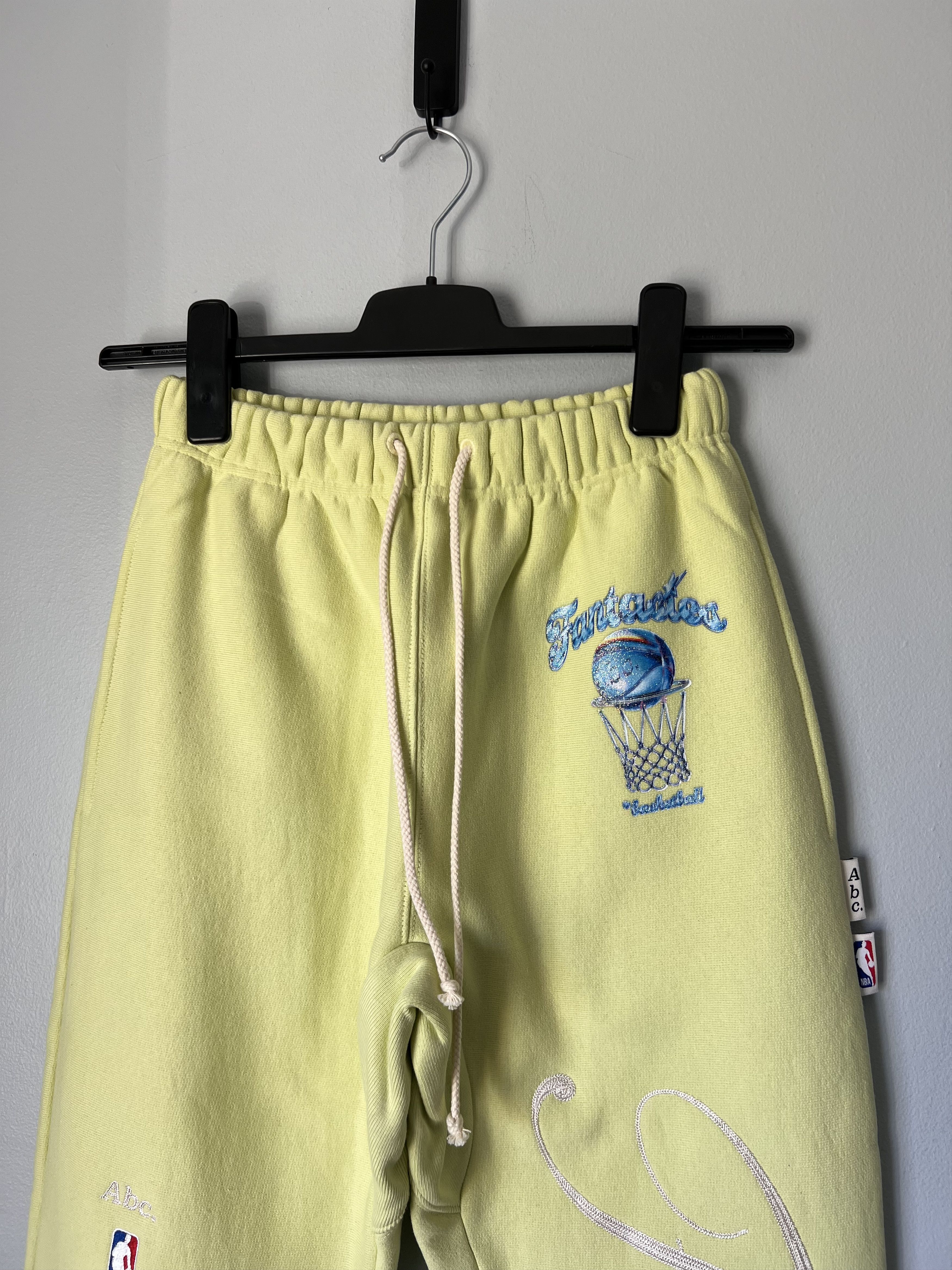 Advisory Board Crystals × NBA Advisory Board Crystals NBA Fantasies Sweatpants in Green Size US 30 / EU 46 - 2 Thumbnail