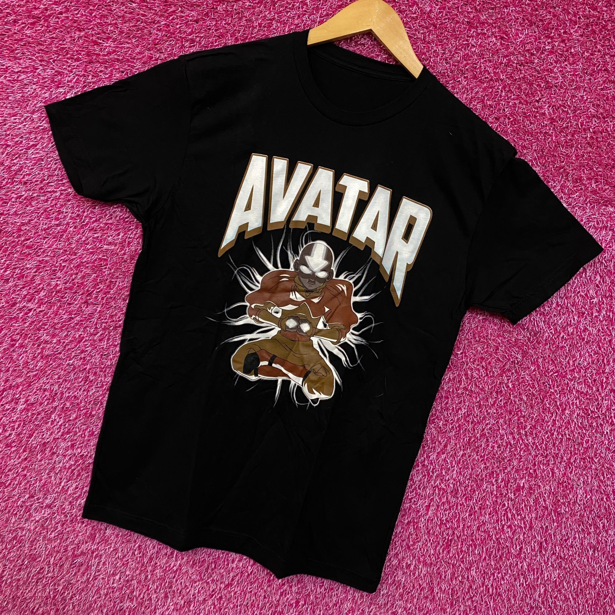 Nickelodeon Avatar Aang Tshirt size medium Size US M / EU 48-50 / 2 - 3 Thumbnail