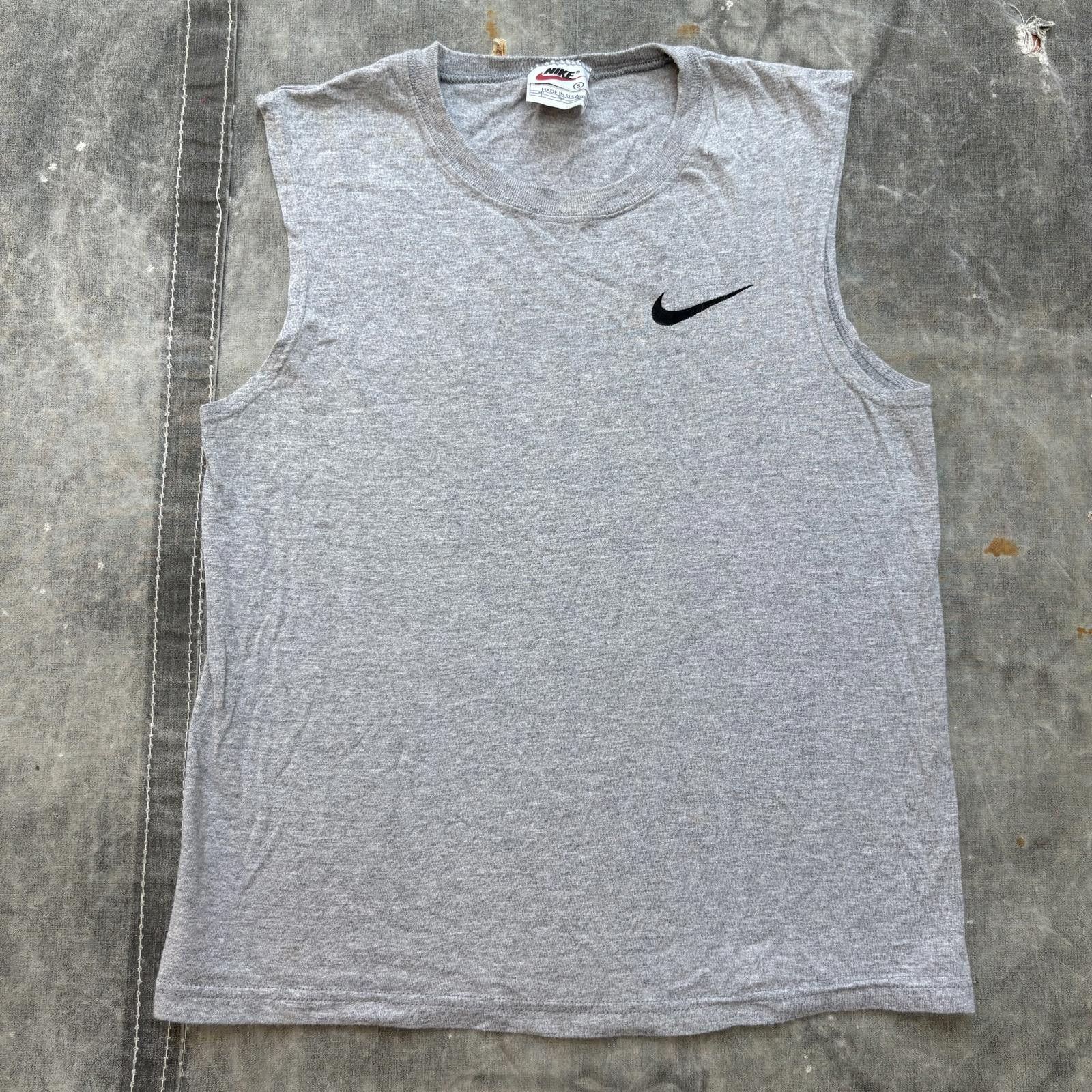 Nike Vintage 90s Y2K Heather Gray Nike Sportswear Skater Tank Top Size S / US 4 / IT 40 - 1 Thumbnail