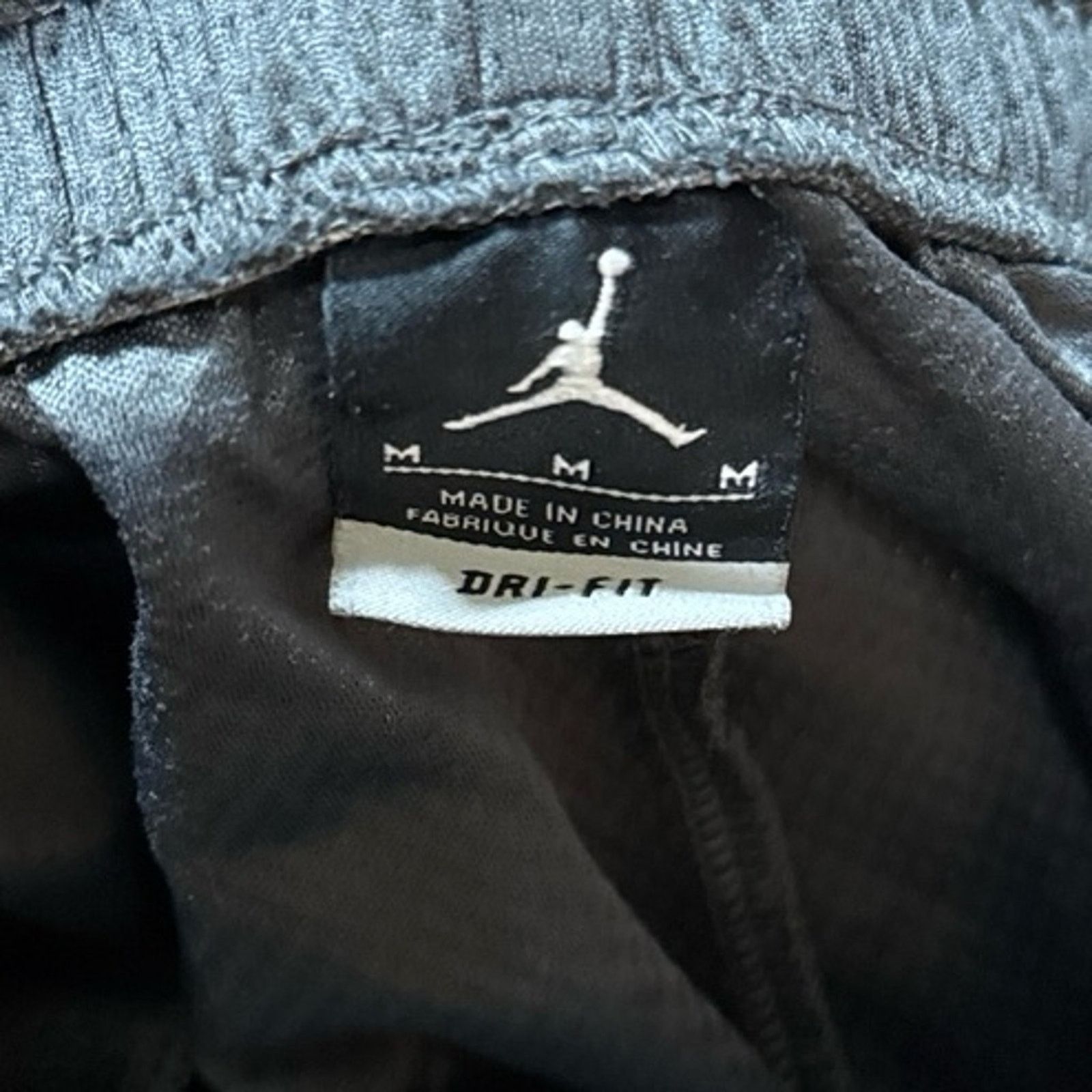 Jordan Brand Y2K Air Jordan Elephant Print Dri-Fit Shorts Size US 27 - 10 Thumbnail