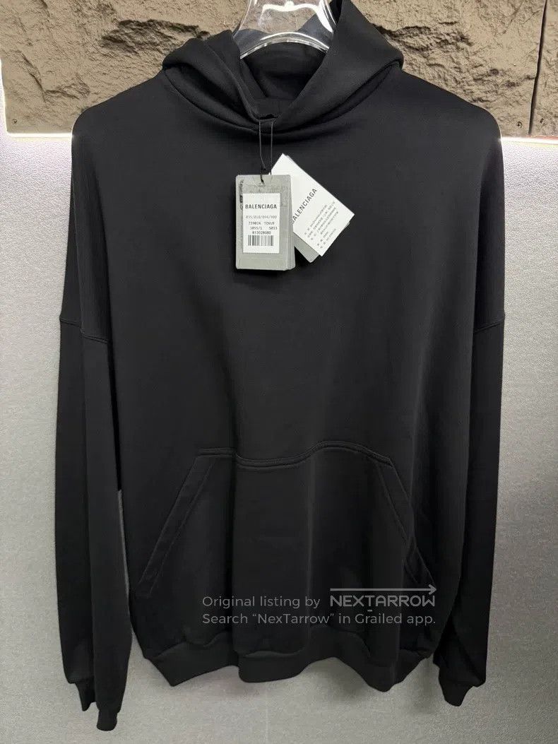 Balenciaga Balenciaga Back Diamond Logo Size US S / EU 44-46 / 1 - 1 Thumbnail