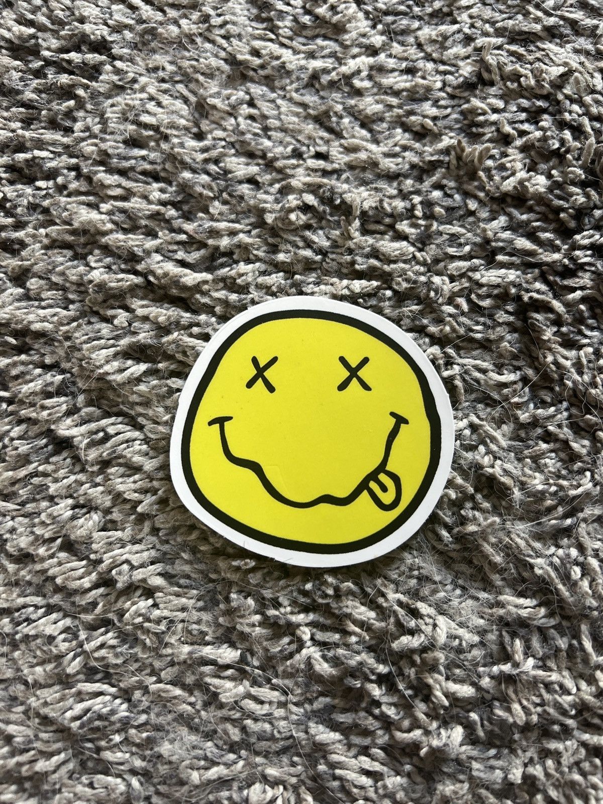 Band Tees × Nirvana Nirvana Smiley Face Sticker Size ONE SIZE - 1 Thumbnail