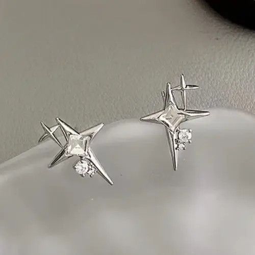 VIBE Crystal Star Earring Size ONE SIZE - 8 Thumbnail