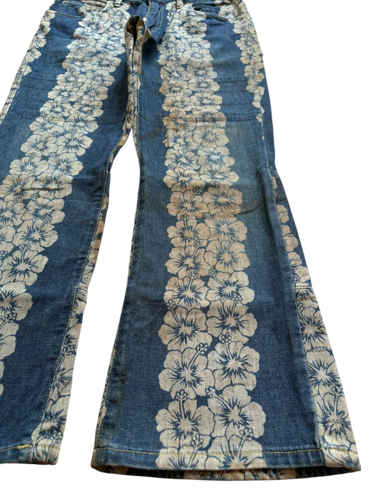 Hysteric Glamour Vintage Hysteric Glamour Mud Wash Flower Style Flare Jeans Size US 28 / EU 44 - 7 Thumbnail