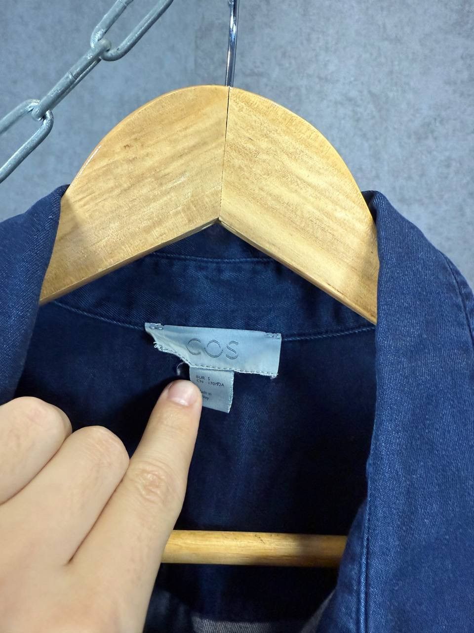 Cos × Designer COS designer pocket shirt Size US S / EU 44-46 / 1 - 3 Thumbnail