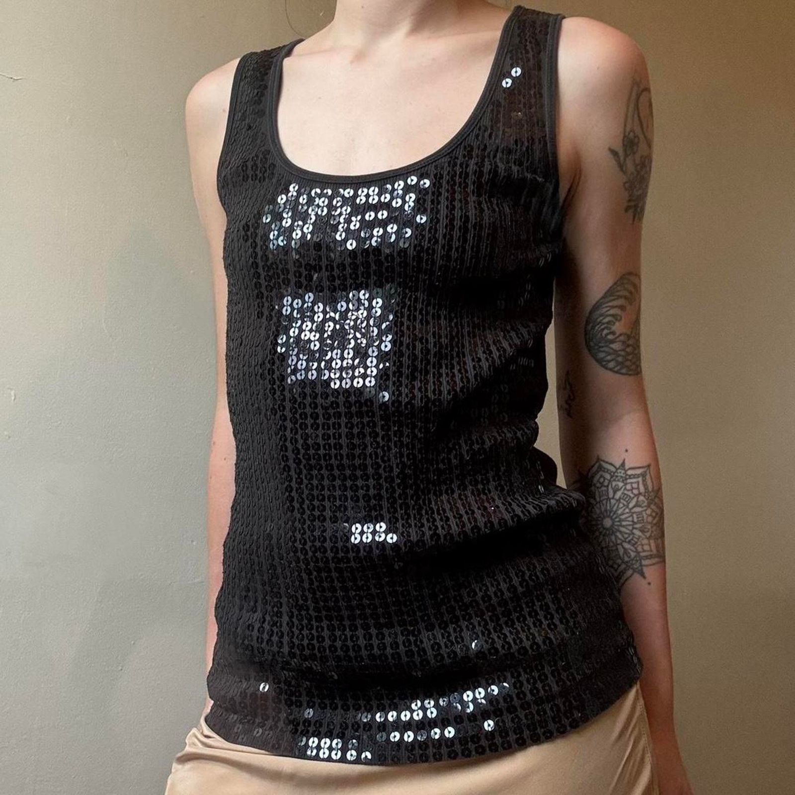 Express Vintage Express Black Sequin Tank Top Medium Y2K NYE Party Size M / US 6-8 / IT 42-44 - 2 Thumbnail