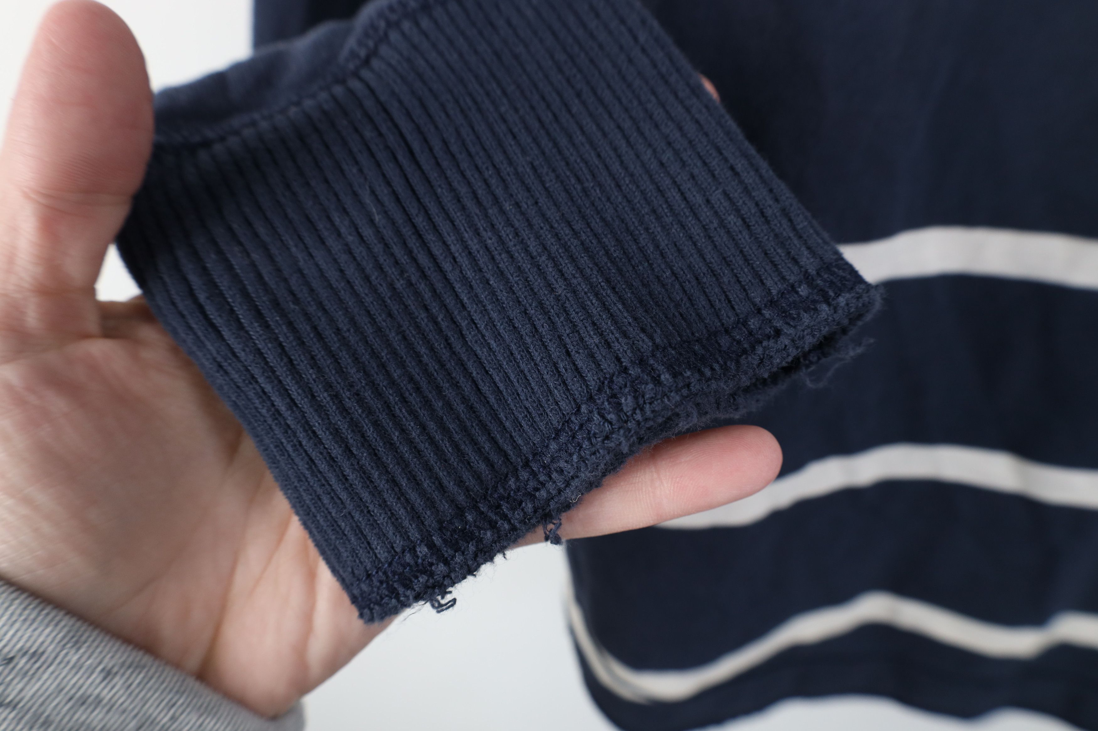 Abercrombie & Fitch Vintage 90s Y2K Abercrombie & Fitch Knit Long Sleeve T-Shirt Size US M / EU 48-50 / 2 - 8 Thumbnail