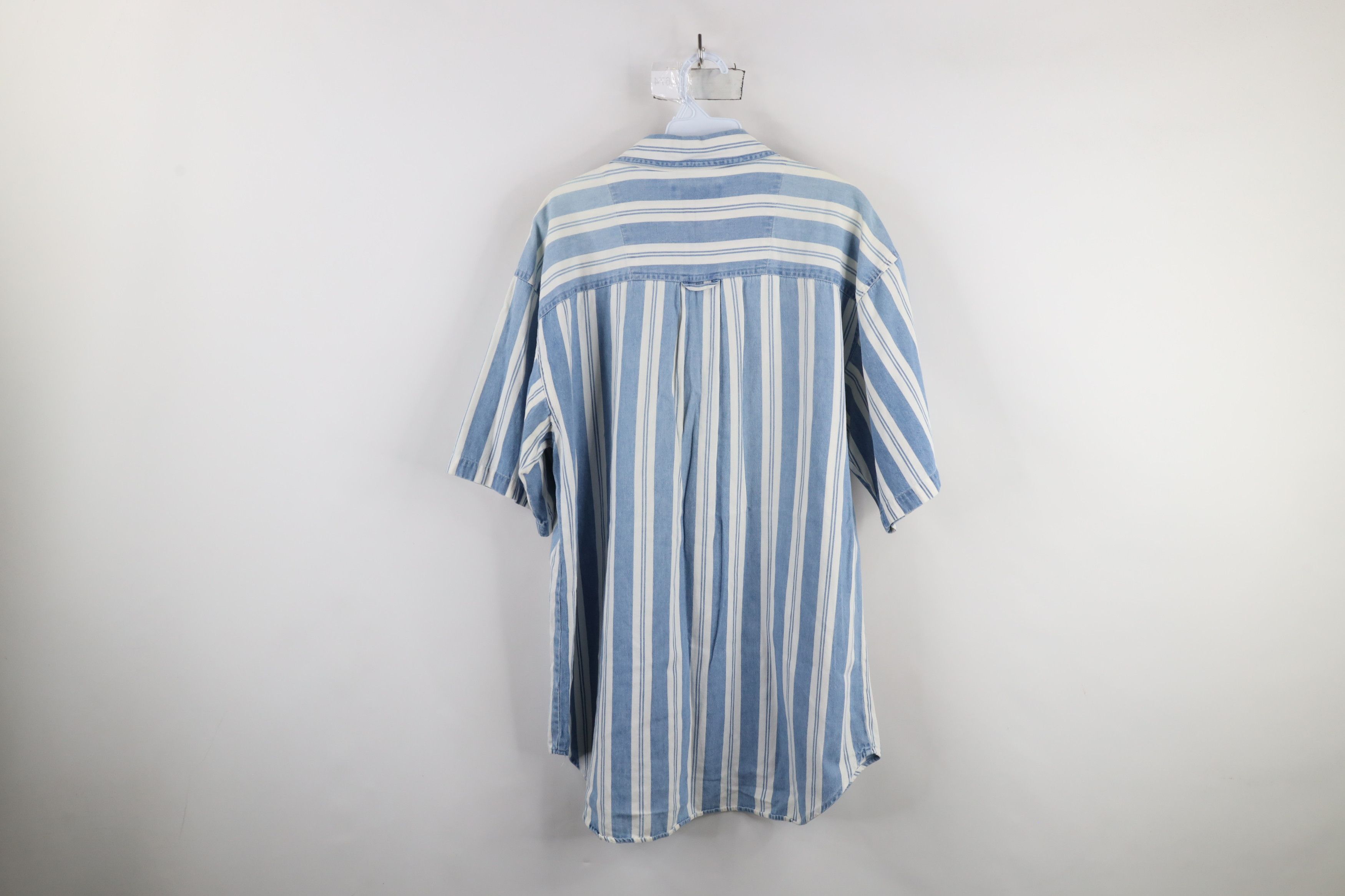 Vintage Vintage 90s Streetwear Baggy Fit Short Sleeve Button Shirt Size US L / EU 52-54 / 3 - 13 Thumbnail