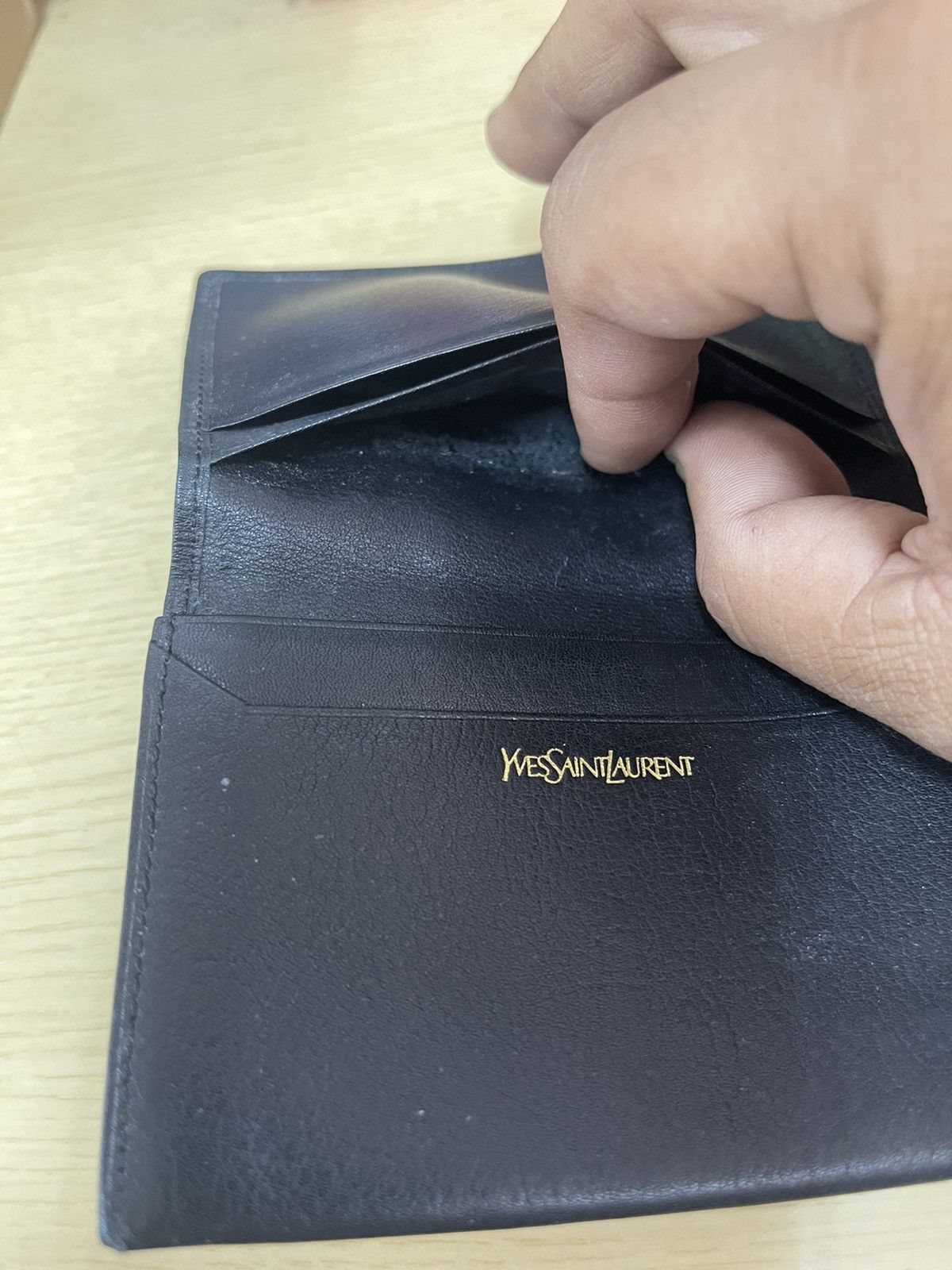 Yves Saint Laurent YSL Leather Card Wallet Yves Saint Laurent Compact Bifold Size ONE SIZE - 6 Thumbnail