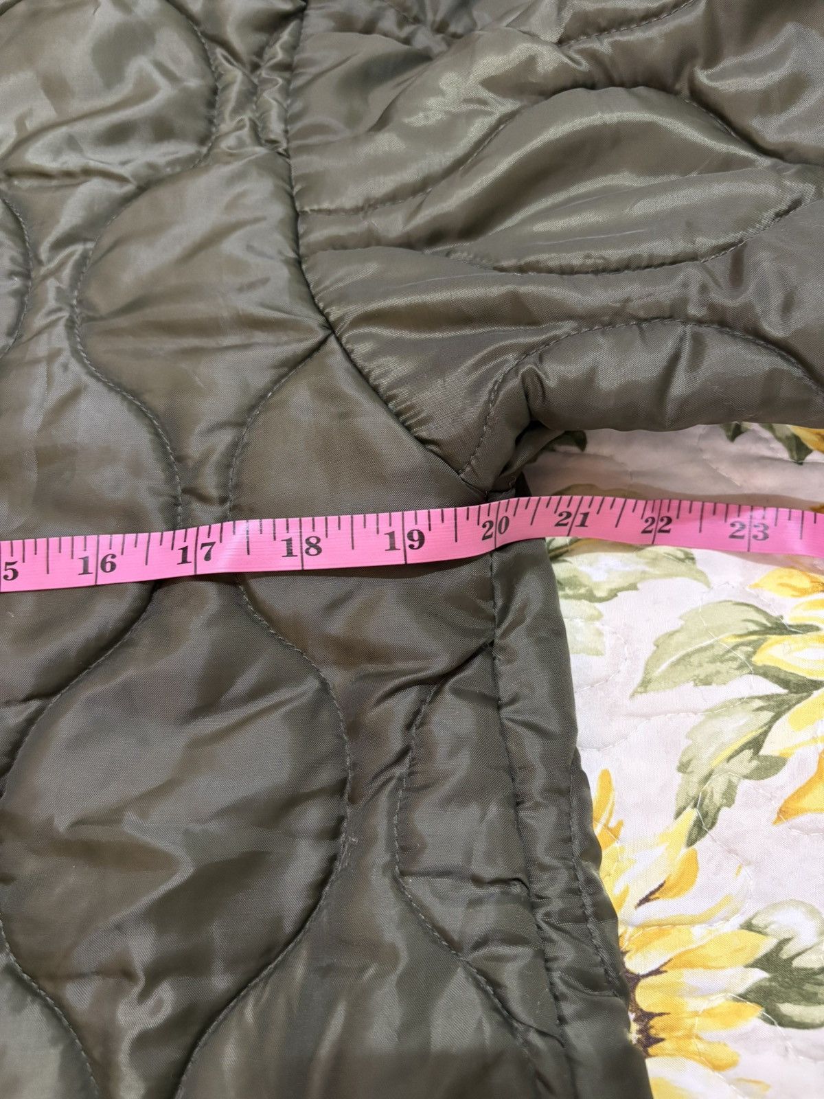 Vintage Vintage Military Quilted Padded Puffer Down Jacket Size US M / EU 48-50 / 2 - 5 Thumbnail