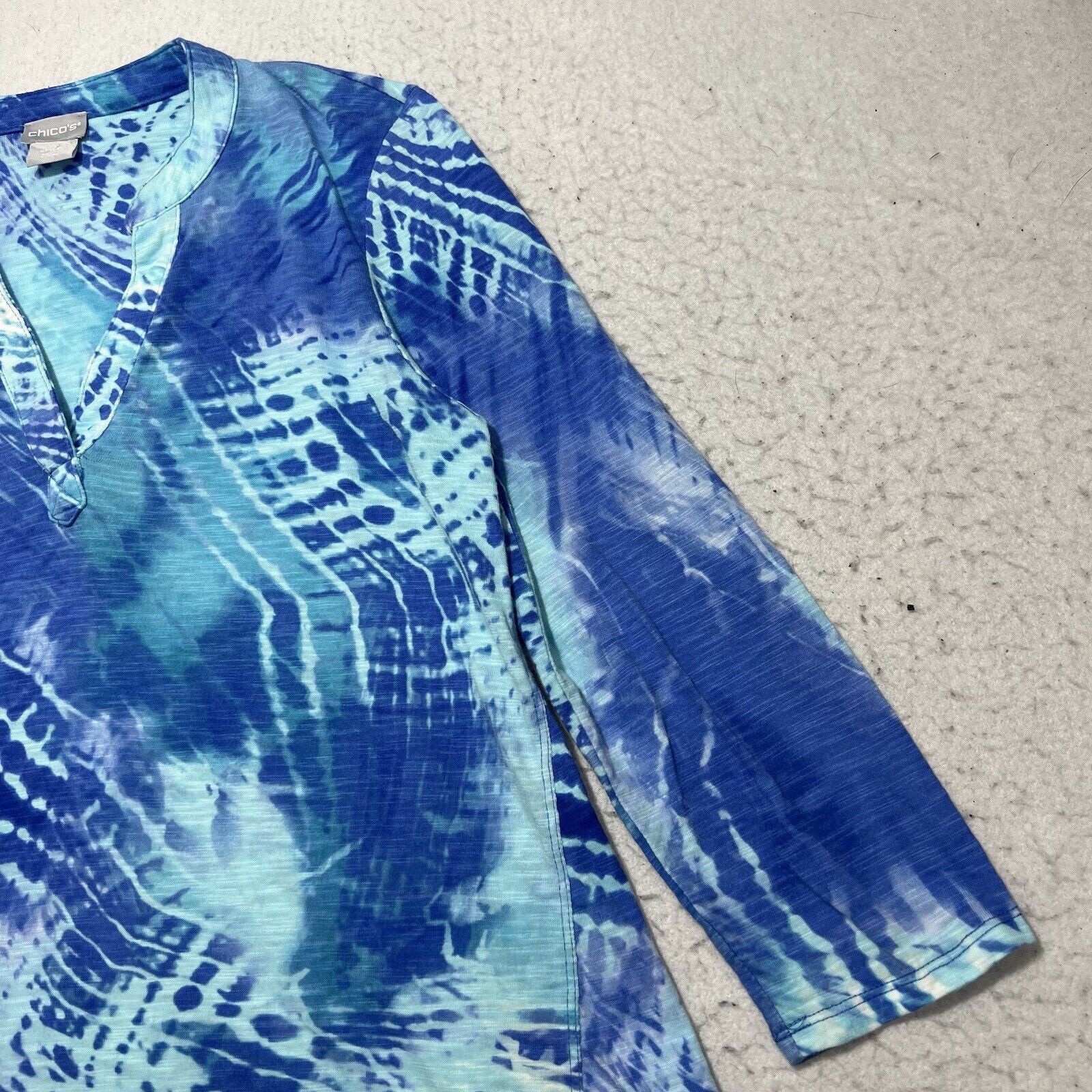 Chicos Chico's Women's Small Long Sleeve V-Neck Blue Patterned Top Size S / US 4 / IT 40 - 4 Thumbnail