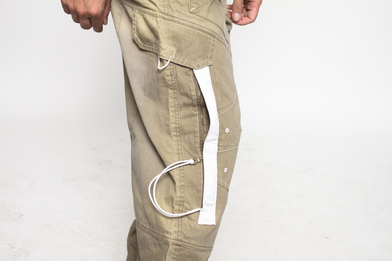 Vintage OLIVE GREEN AND WHITE TECHNICAL CARGO POCKET PANTS BY EURO Size US 32 / EU 48 - 5 Thumbnail