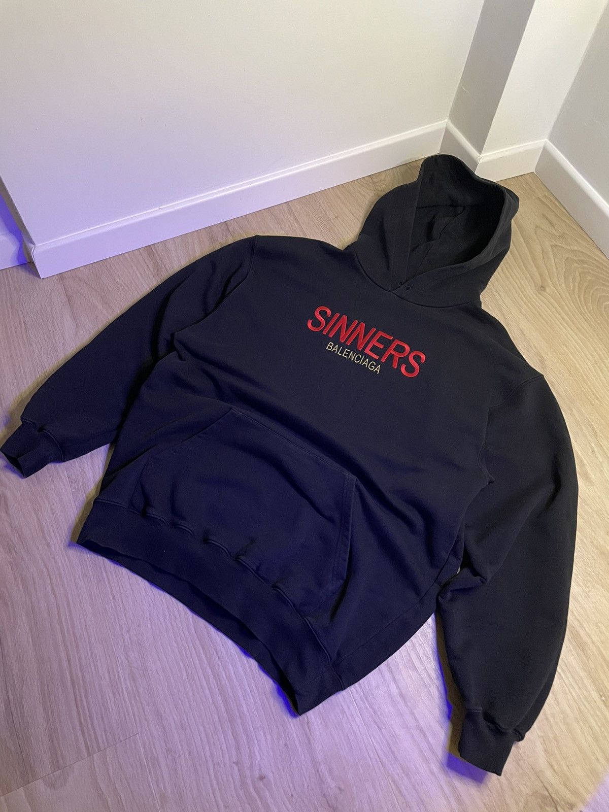 Balenciaga Sinners フード付きスウェット