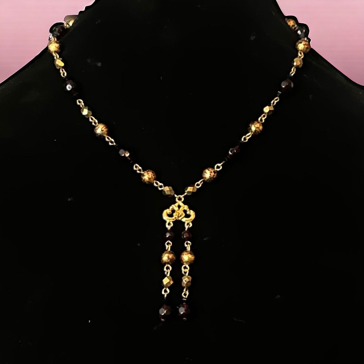 Other × Vintage Vintage Liz Claiborne gold and red bead Y necklace Size ONE SIZE - 1 Thumbnail