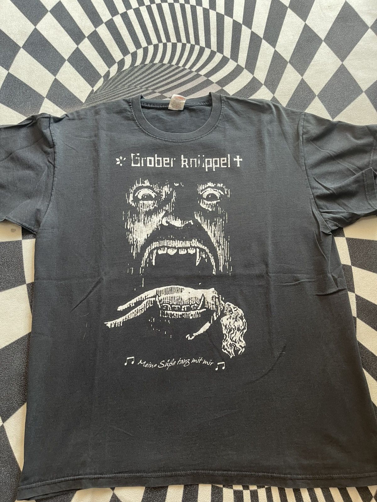 Band Tees Vintage Grober Knüppel "Meine Süße Tanz Mit Mir" Horror Punk Size US XL / EU 56 / 4 - 2 Thumbnail