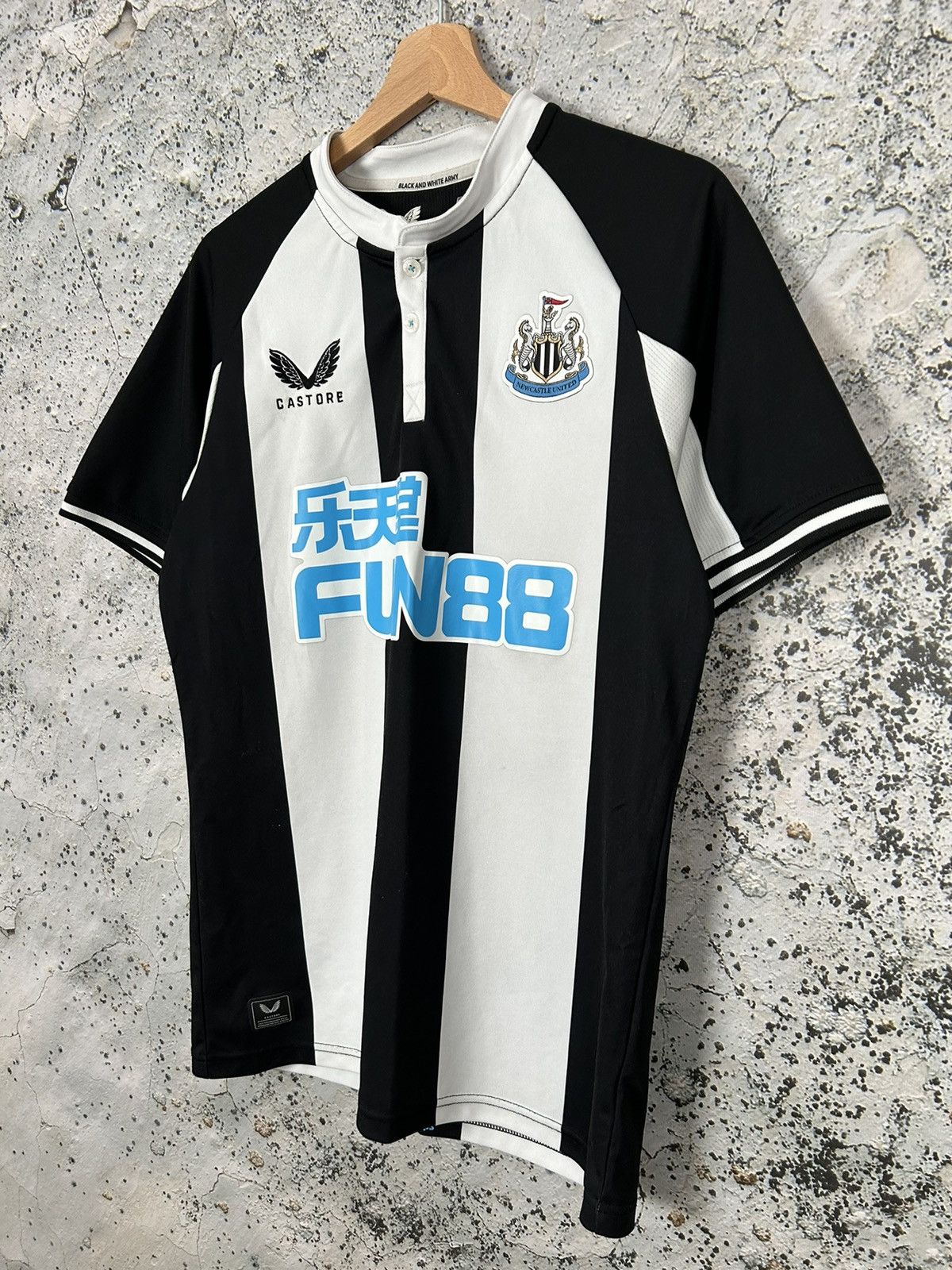 Other Newcastle United Soccer Jersey Castore Football Retro Size US M / EU 48-50 / 2 - 2 Thumbnail
