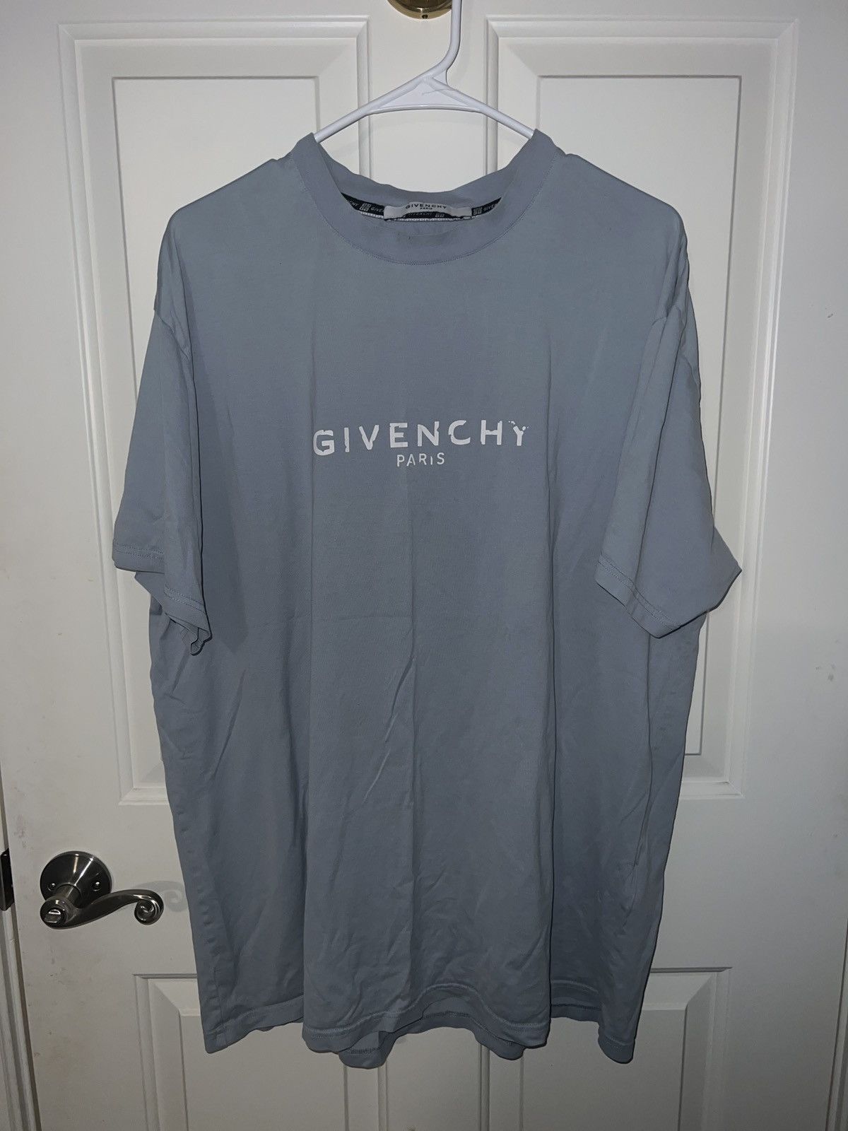 image of Givenchy Cracked Logo T-Shirt in Blue, Men's (Size XL)