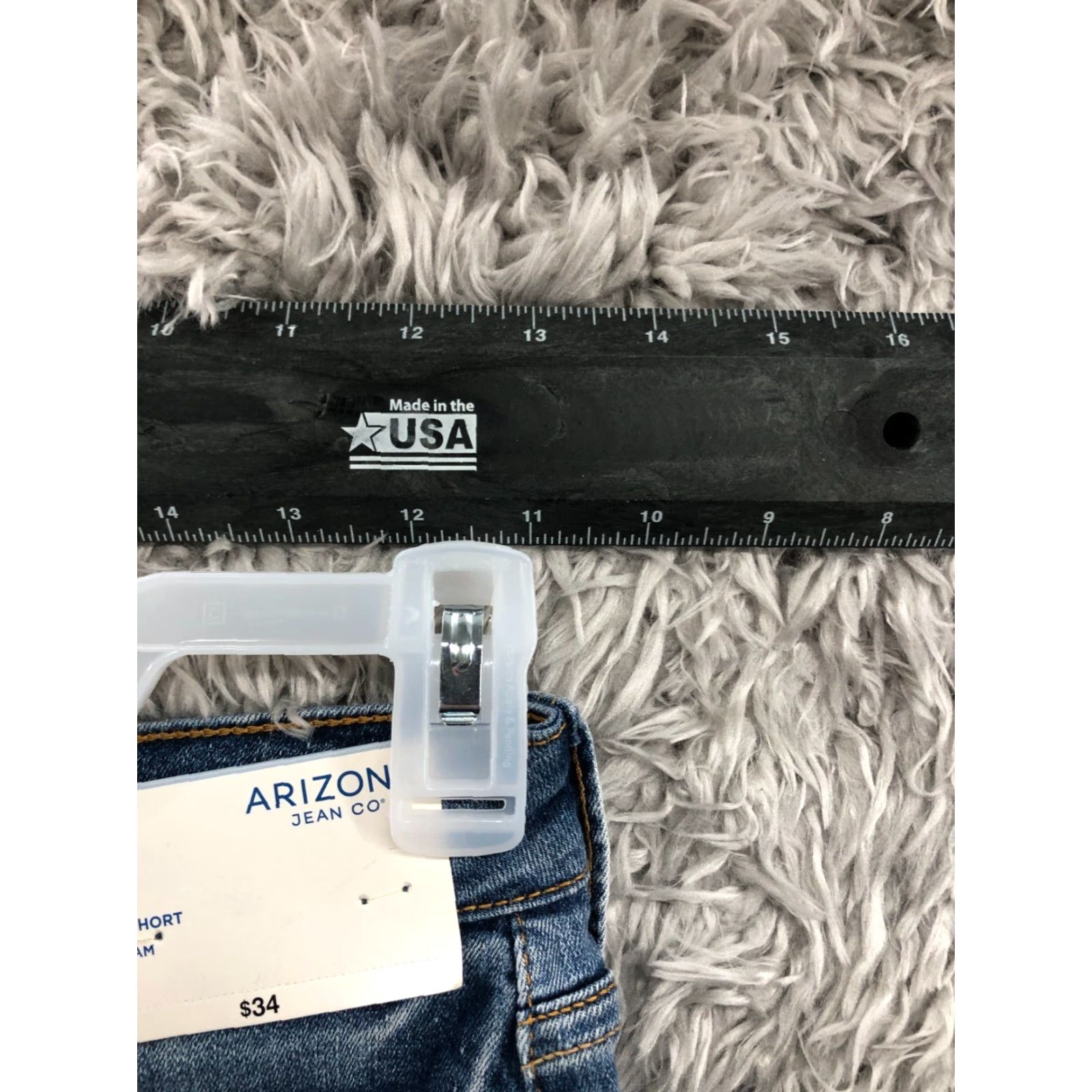 Vintage Arizona Shorts Denim Jeans Cuffed - Juniors Size 7 Dark Wash Blue - 5-Pocket Boyfriend Runway Style - Zip Closure, Mid Rise, Regular Fit - Women’s Size 28" / US 6 / IT 42 - 2 Thumbnail
