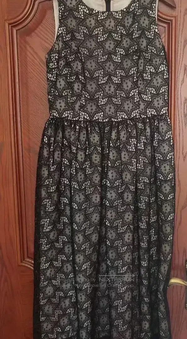 Valentino Valentino Black cut-out dress Size M / US 6-8 / IT 42-44 - 1 Thumbnail