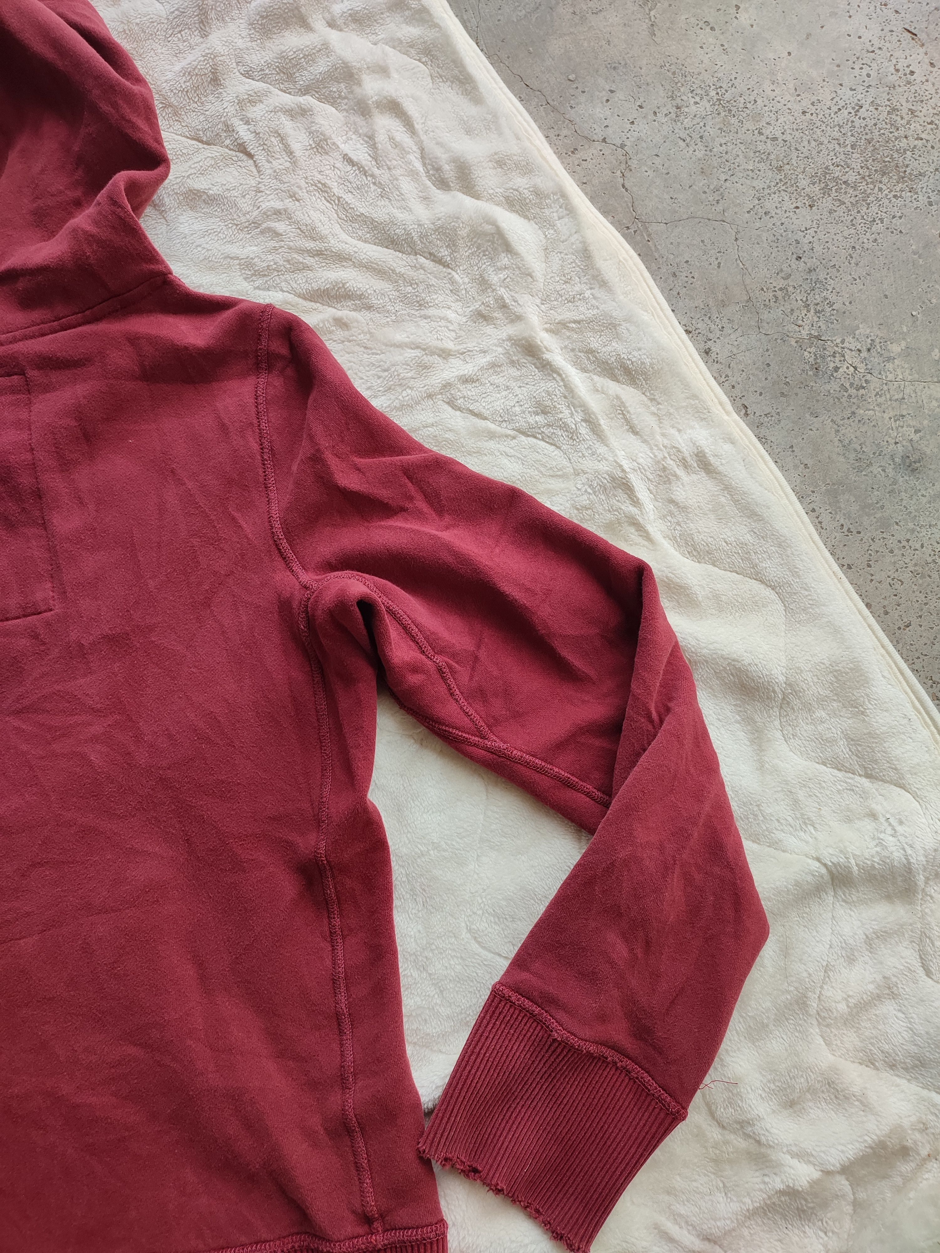 Abercrombie & Fitch Vintage PROPERTY OF ABERCROMBIE FITCH HOODIE Size US S / EU 44-46 / 1 - 4 Thumbnail