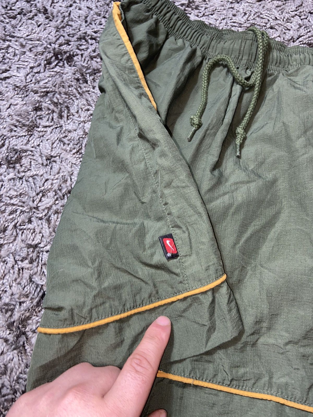 Nike × Vintage NIKE VINTAGE 00s NYLON MILITARY HUNTER STYLE SWOOSH SHORTS Size US 31 - 4 Thumbnail