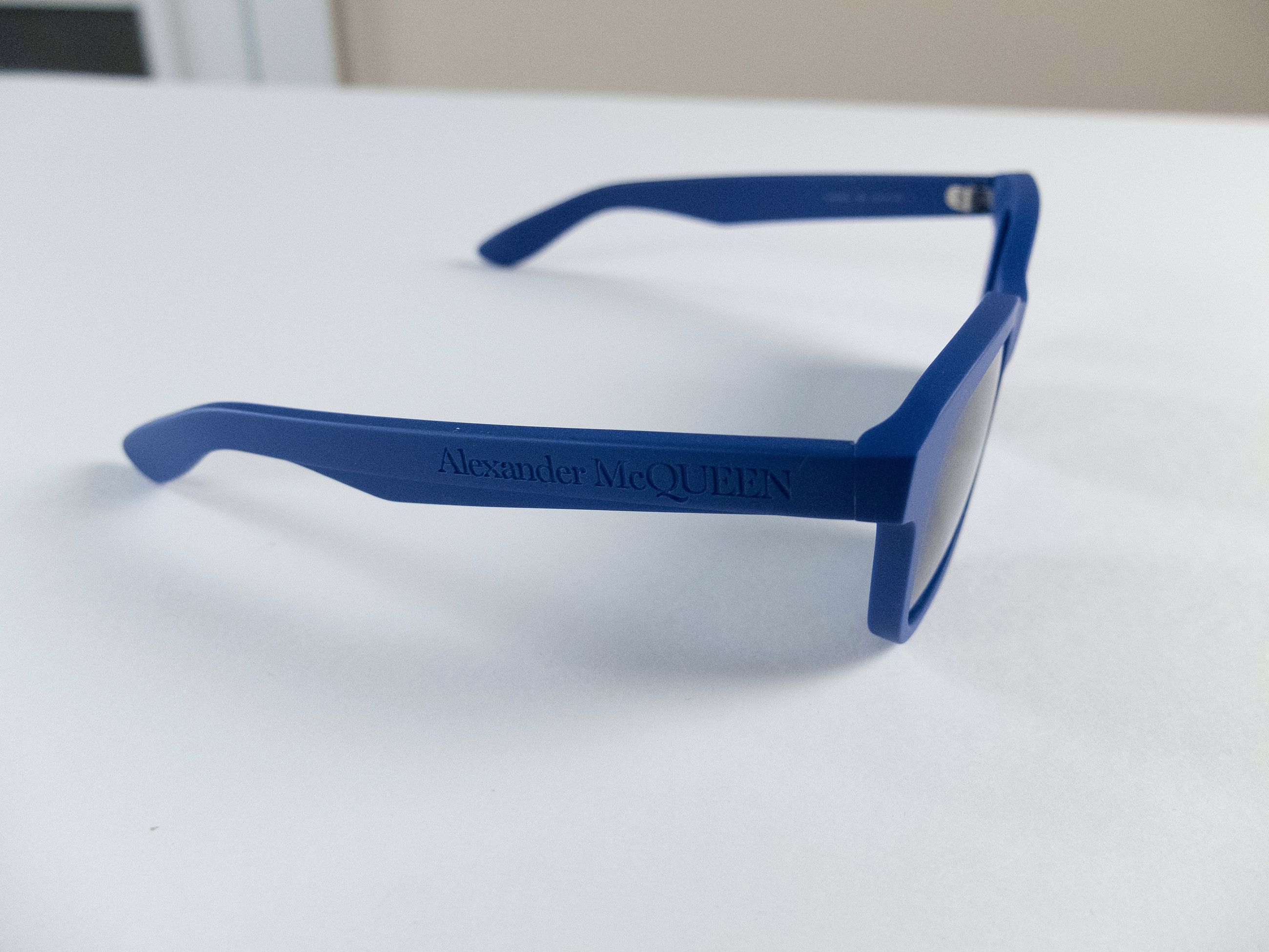 Alexander McQueen ALEXANDER MCQUEEN blue square frame acetate sunglasses q Size ONE SIZE - 4 Thumbnail