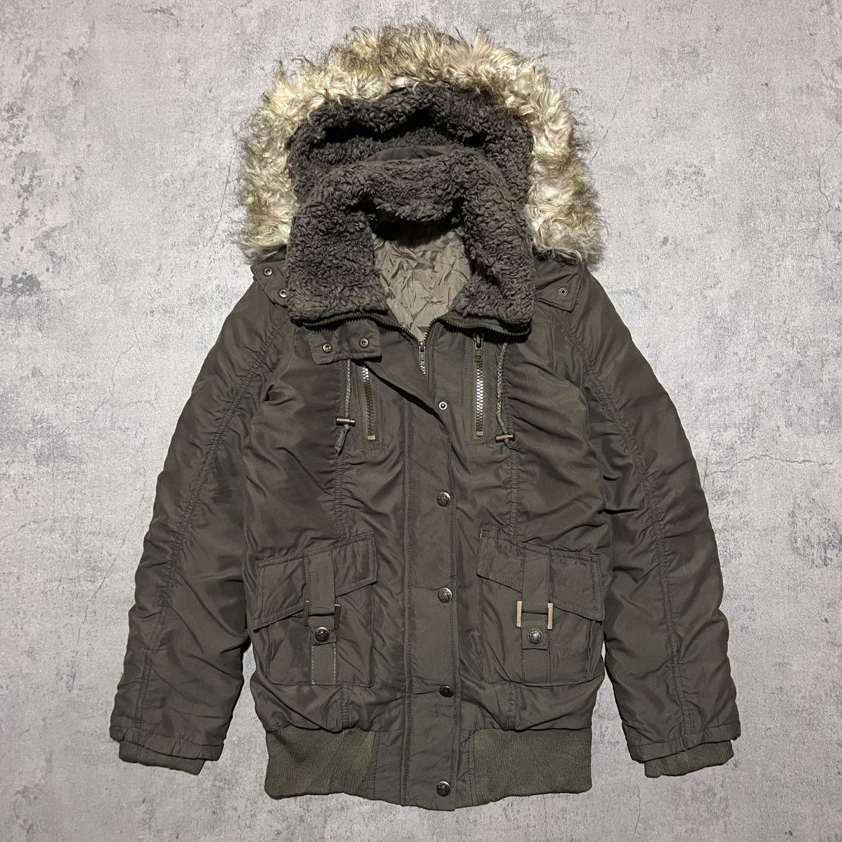 Japanese Brand Vintage Japanese Faux Fur Hood Nylon Bomber Jacket GOA Style Size L / US 10 / IT 46 - 2 Thumbnail