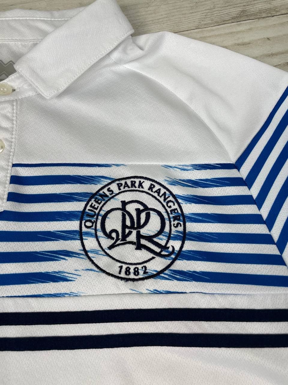 Errea Queens Park Rangers QPR 2021 2022 Polo Training Shirt Jersey Size US L / EU 52-54 / 3 - 4 Thumbnail