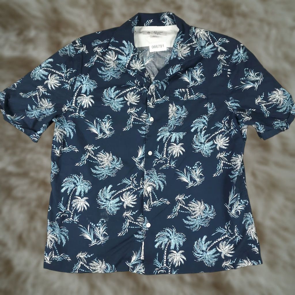 Original Penguin Penguin Shirt Mens L Blue Camp Collar Button Up Short Sleeve - Original Penguin Button-Up Cotton Floral Modern Classic Preppy All Seasons Men Size US L / EU 52-54 / 3 - 1 Thumbnail