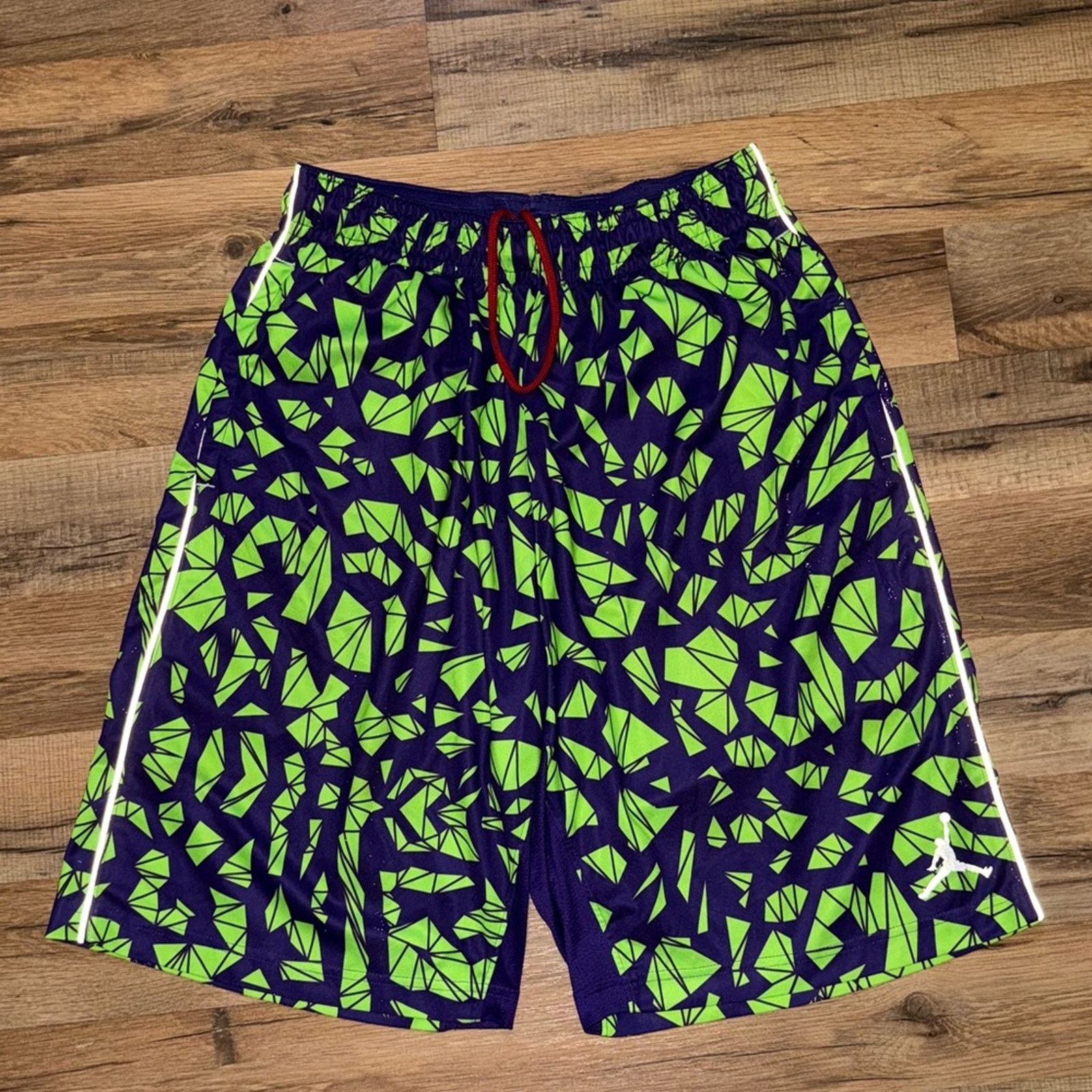 Jordan Brand Jordan Dri-Fit Shorts Size US 29 - 1 Thumbnail