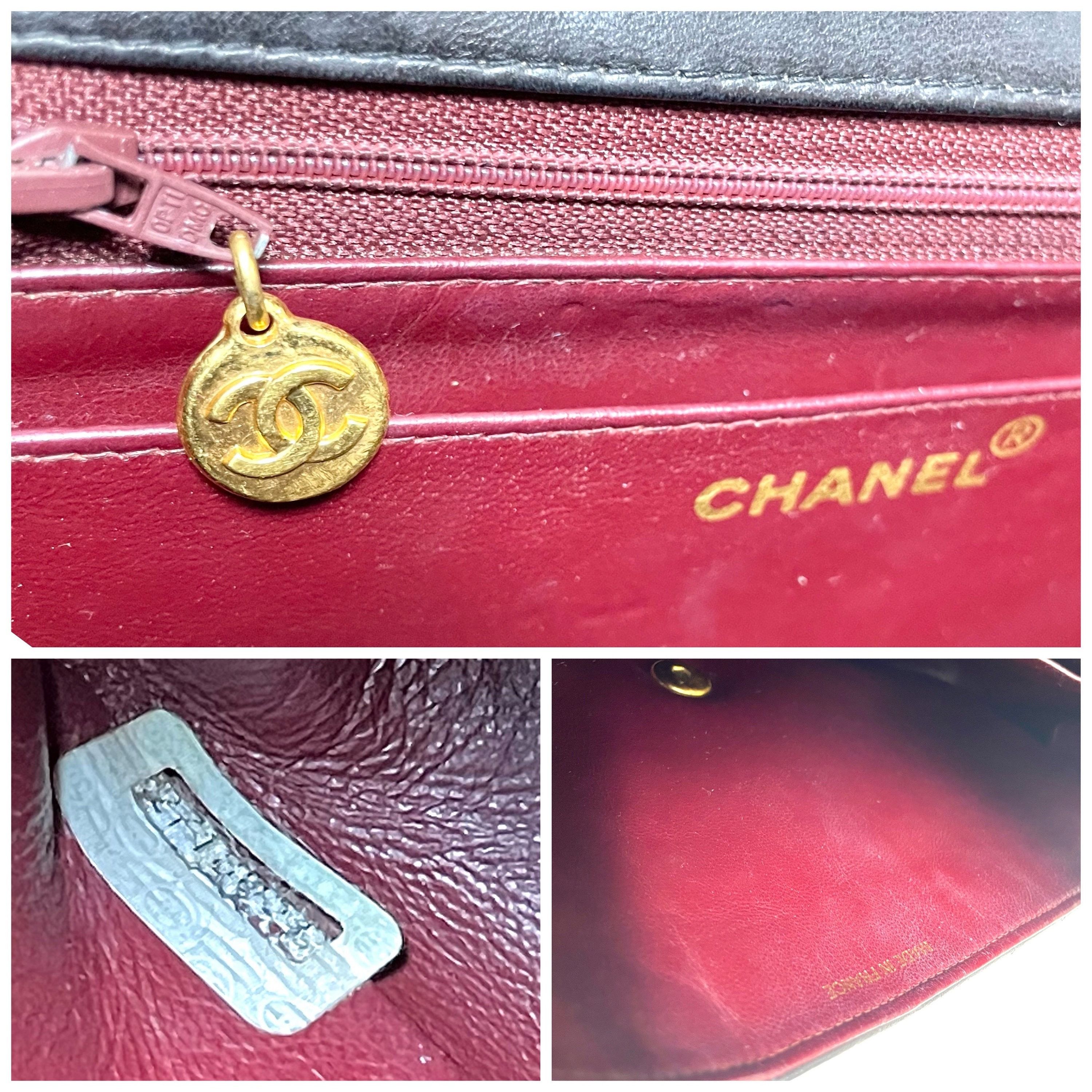 Chanel Vintage CHANEL black lambskin 2.55 classic jumbo bag Size ONE SIZE - 6 Thumbnail