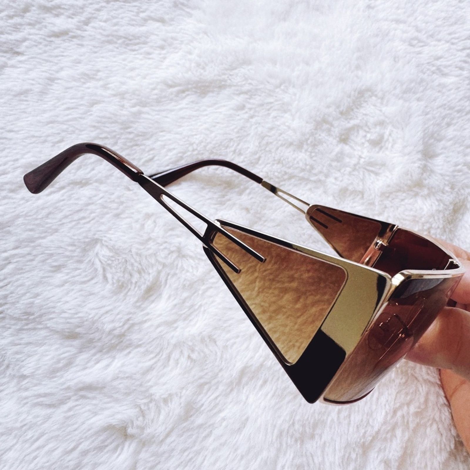 Other Shane Brown Wrap-Around Sunglasses Size ONE SIZE - 4 Thumbnail