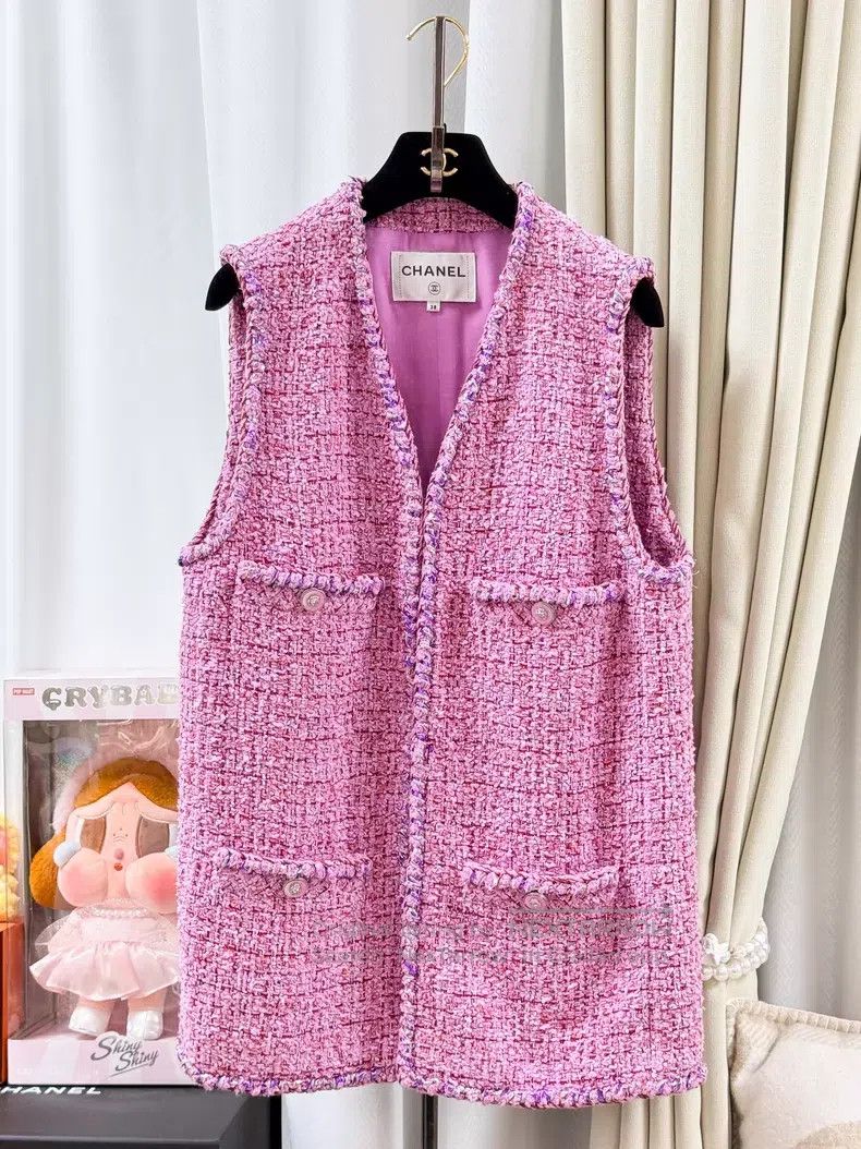 Chanel Chanel Pink and purple purple stripe rolled edge with pink Size XS / US 0-2 / IT 36-38 - 1 Thumbnail