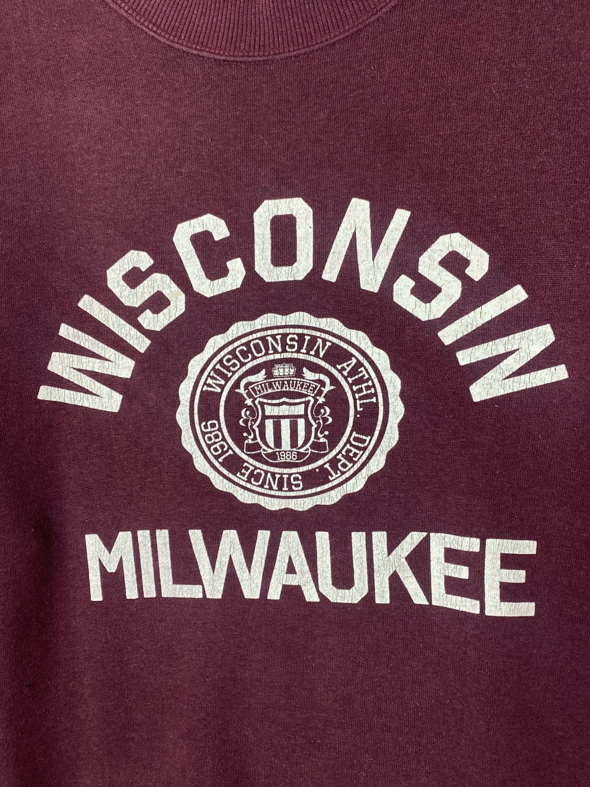 Designer Vintage Wisconsin Milwaukee Crewneck Sweatshirts Size US L / EU 52-54 / 3 - 5 Thumbnail