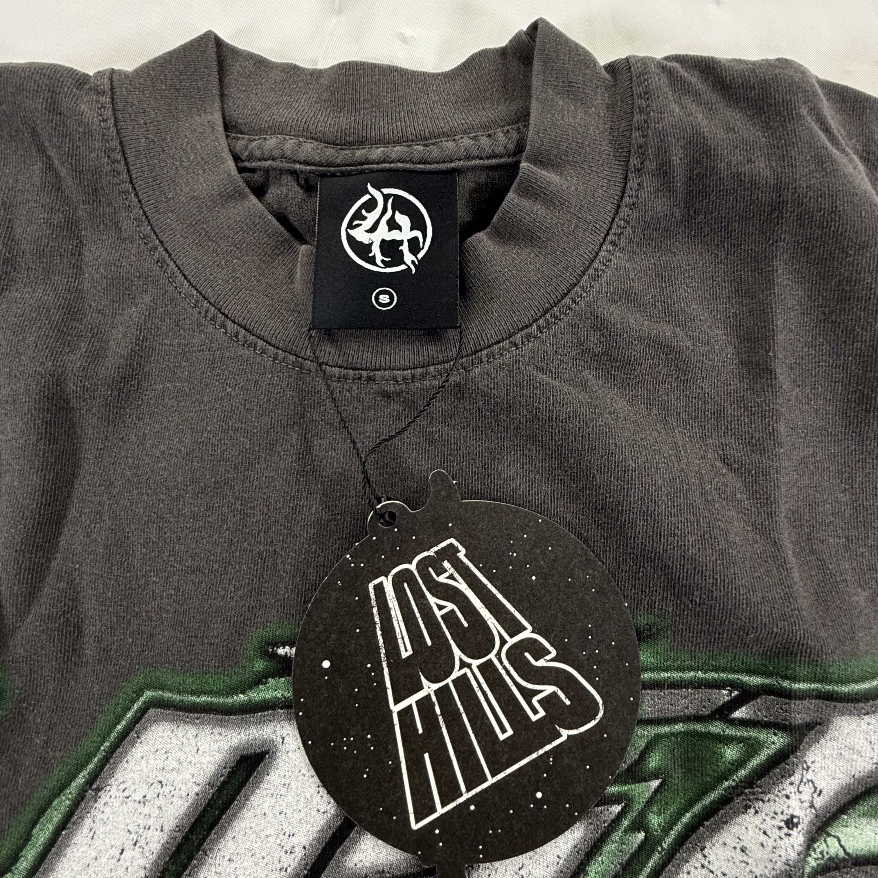 Lost hills Lost Hills Graphic T-Shirt Charcoal Gray Skulls Size S NEW Size US S / EU 44-46 / 1 - 3 Thumbnail