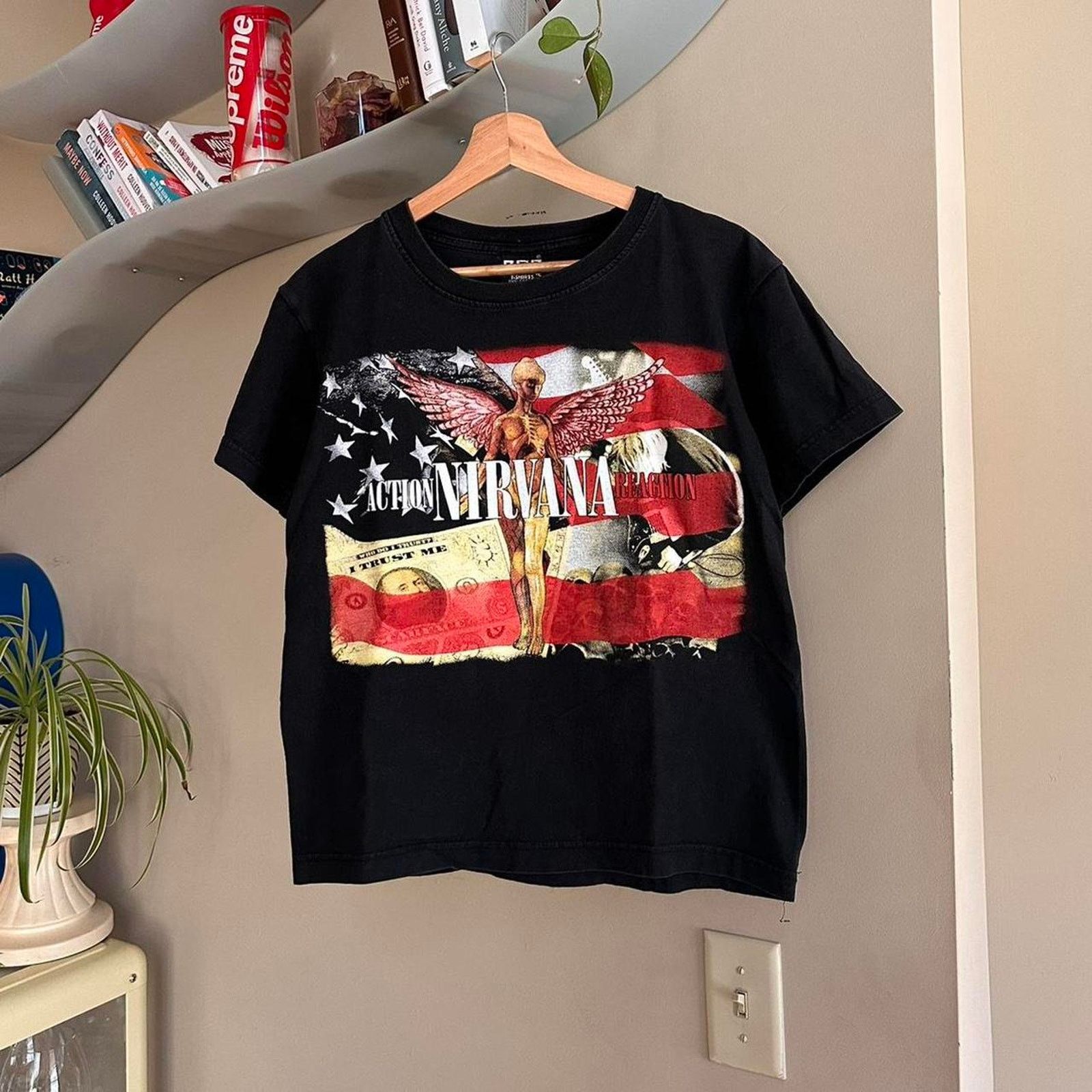 Band Tees × Nirvana Vintage Y2K Nirvana Band Shirt Size US S / EU 44-46 / 1 - 1 Thumbnail