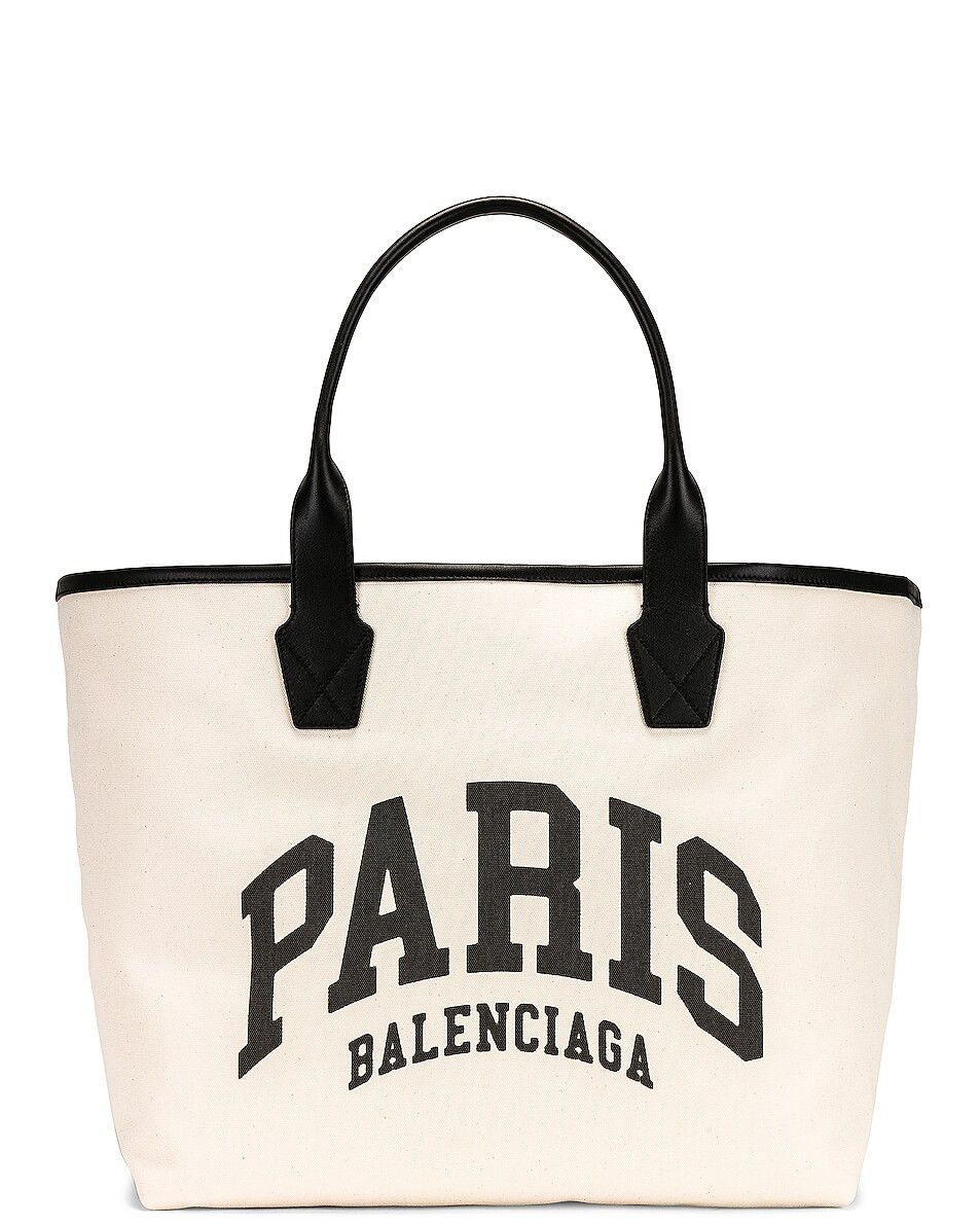 o1mt1gz1124 Size: OS / Cities Paris Jumbo Large Tote Bag