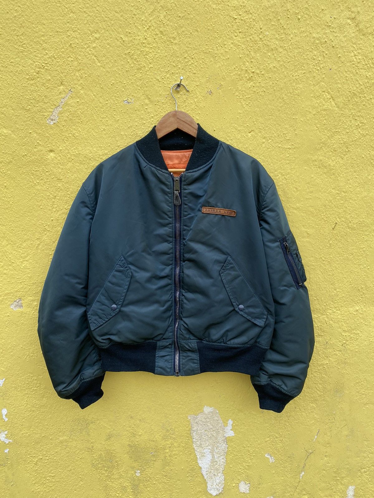 Vintage Avirex USA MA-1 flight bomber jacket