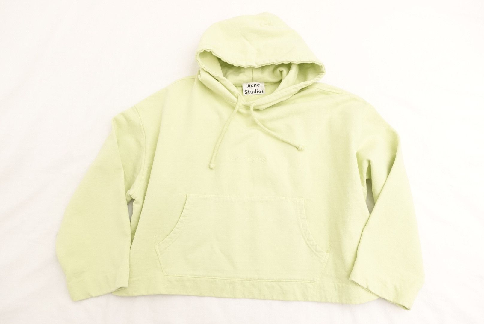 Acne Studios Acne Studios Joghy Emboss Green Cropped Hoodie Sweatshirt Size XS / US 0-2 / IT 36-38 - 1 Thumbnail