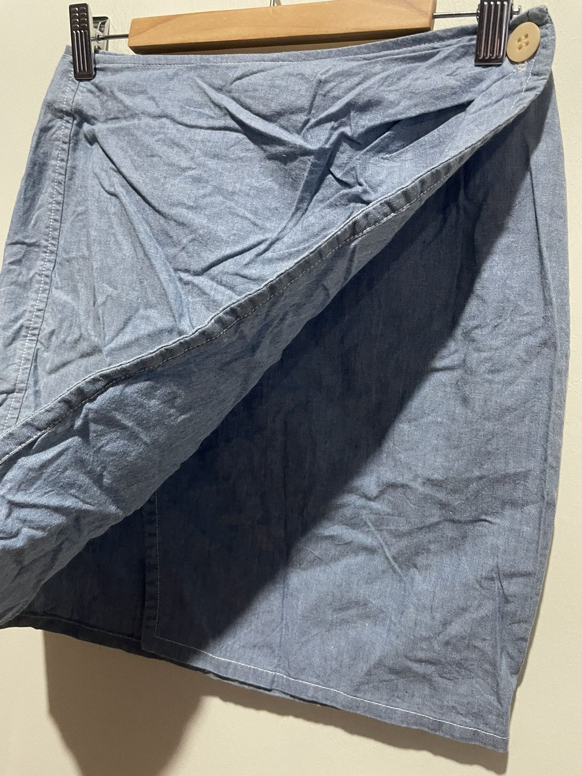 Armani Giorgio Wrap Miniskirts Size 27" / US 4 / IT 40 - 4 Thumbnail