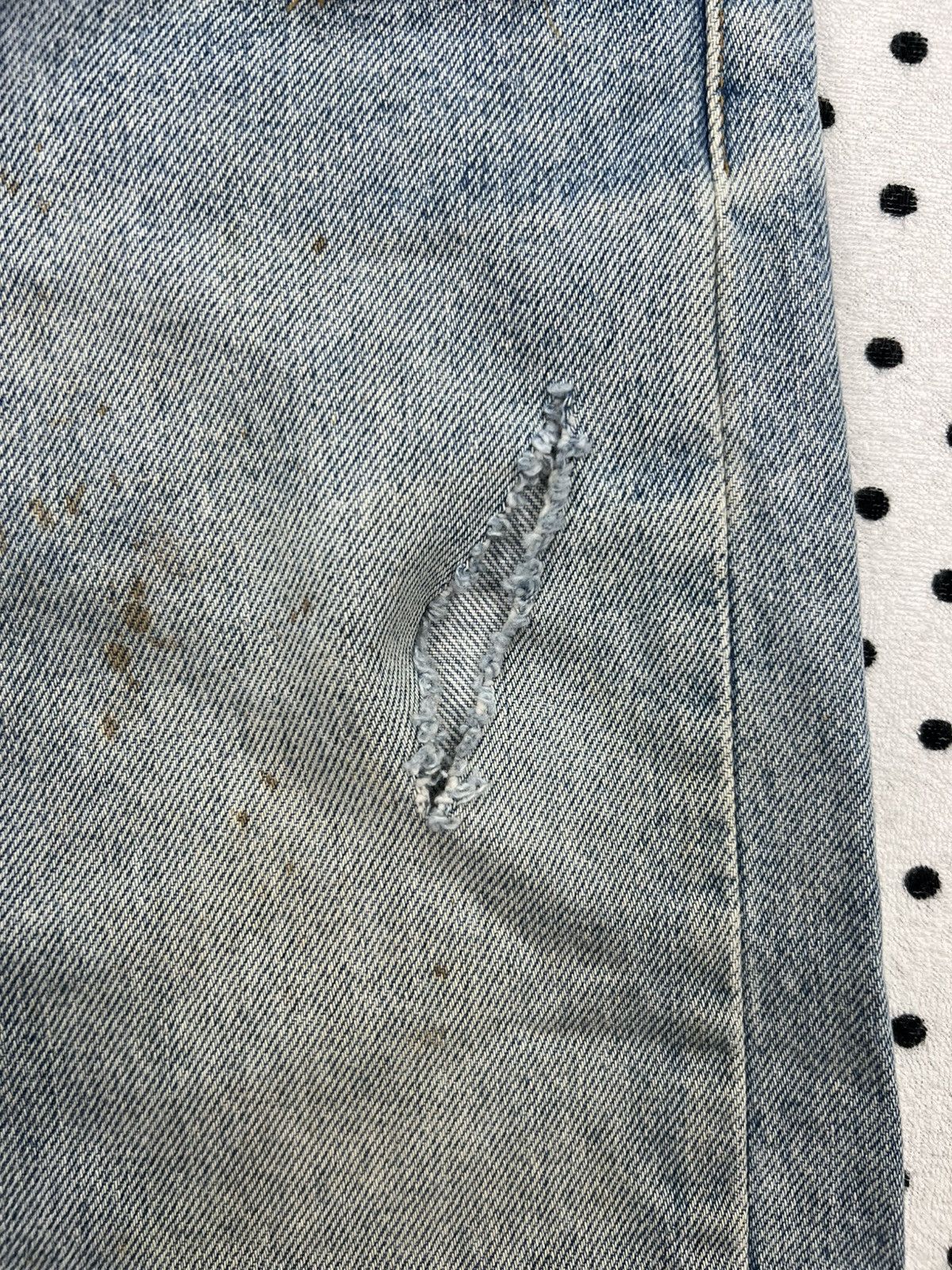Levi's Vintage Levi’s 505 Dirty Distressed Jeans Size US 32 / EU 48 - 14 Thumbnail
