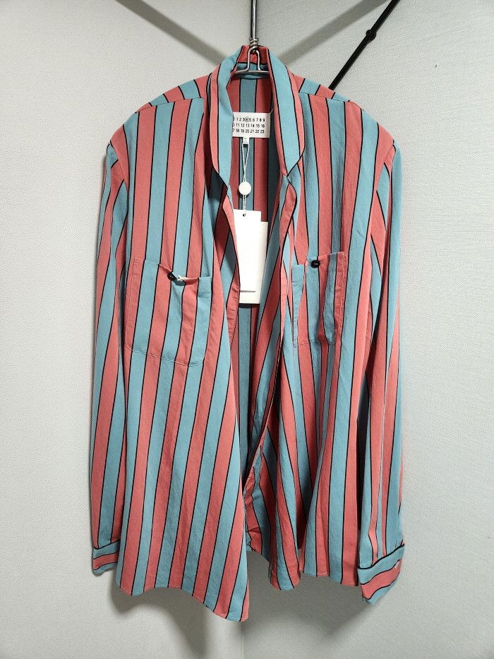 Maison Margiela MAISON MARGIELA Patch-pocket striped crossover jacket Size XS / US 0-2 / IT 36-38 - 1 Thumbnail