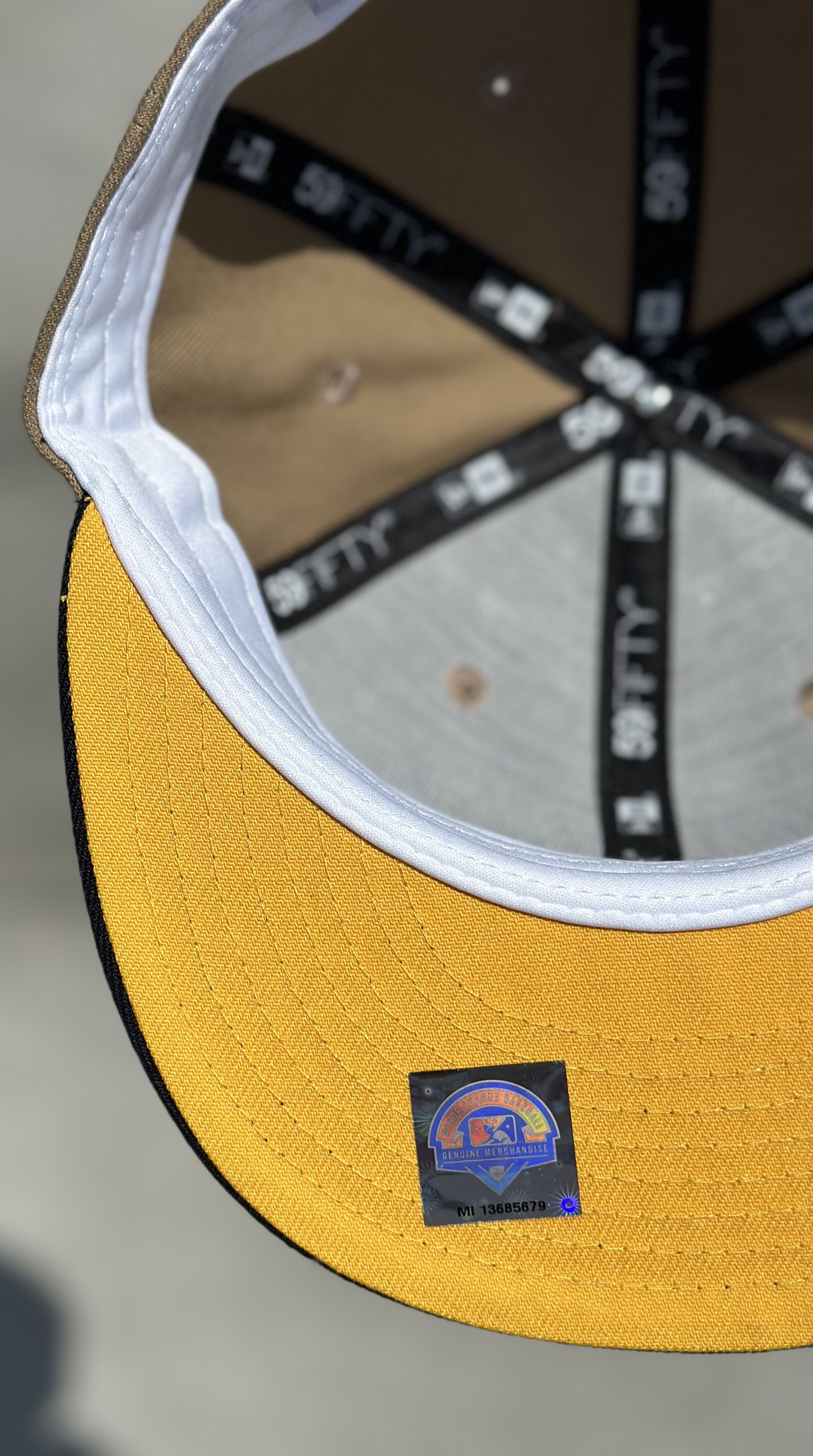 Hat Club 7 1/4 Buffalo Bisons Hometown Collection Fitted Size ONE SIZE - 4 Thumbnail